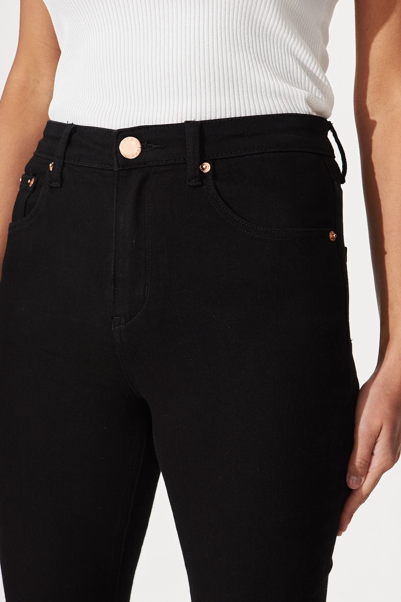 Ace Mid Rise Straight Leg Jean In Black Denim - Image 9