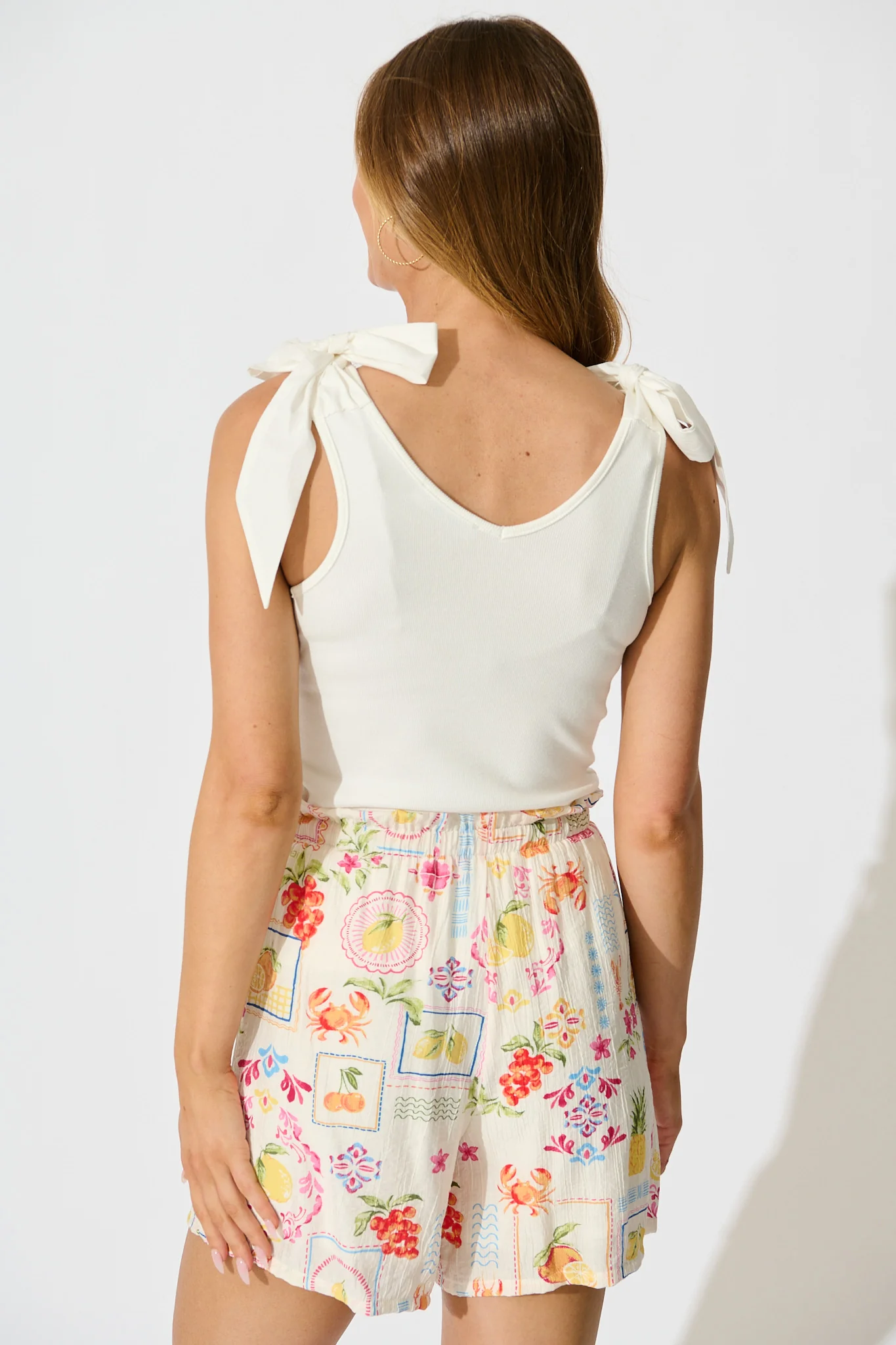 Adelphia Short in Cream Multi Postcard Print - Image 3