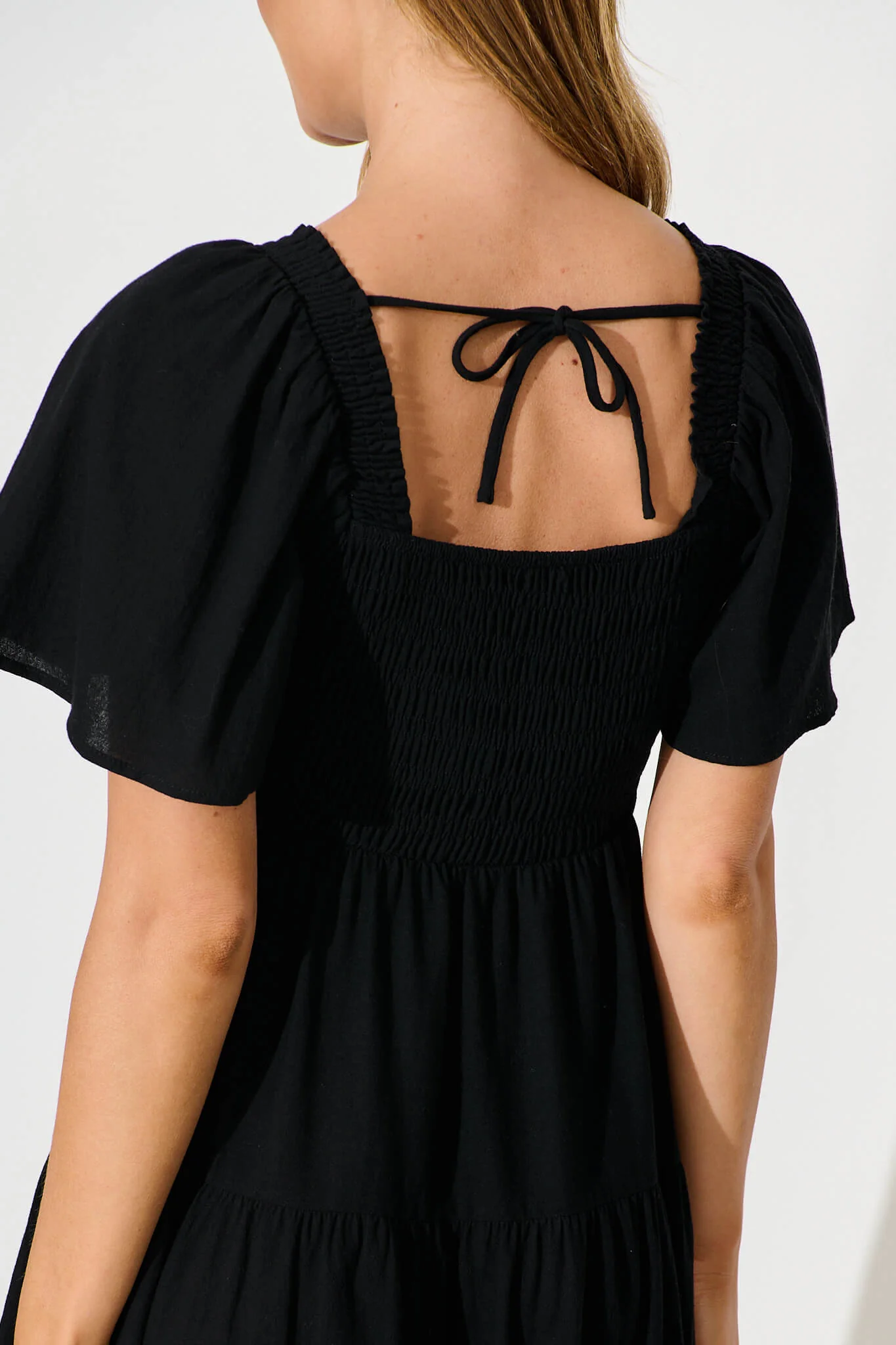 Akino Midi Dress in Black - Image 5