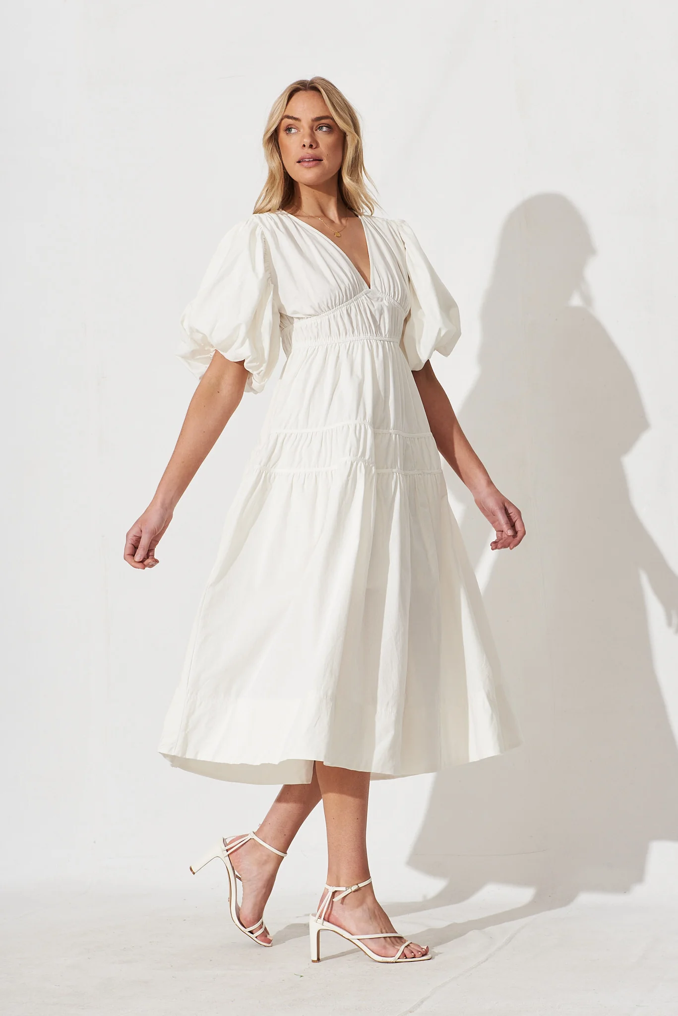 Amalie Midi Dress In White Cotton - Image 6