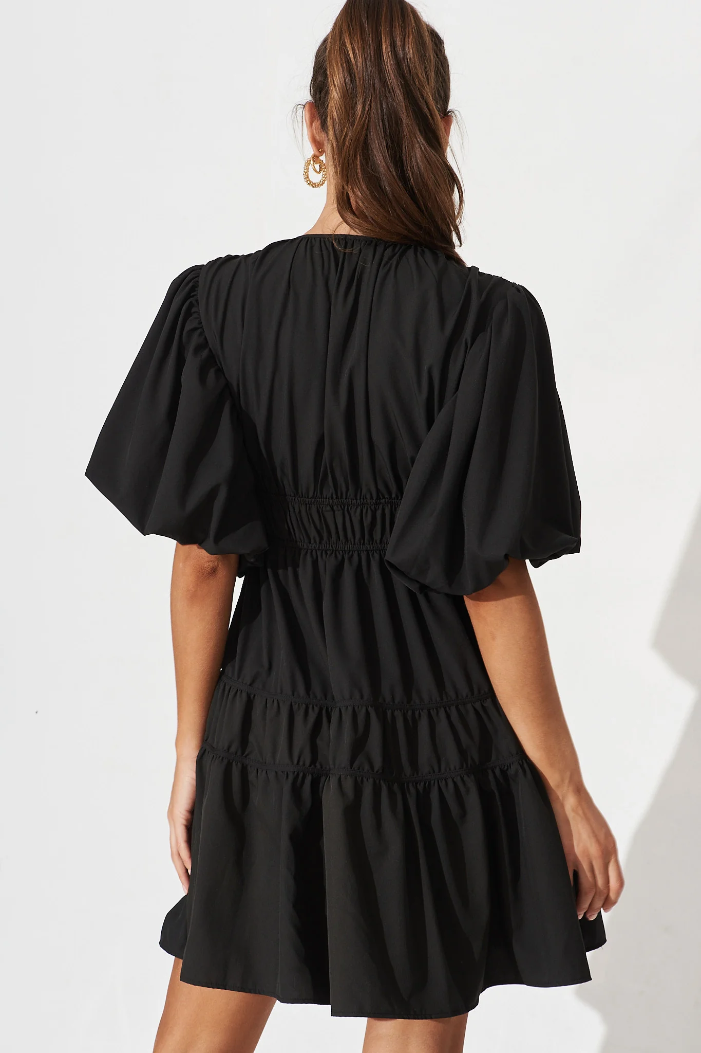Amarini Dress In Black - Image 4