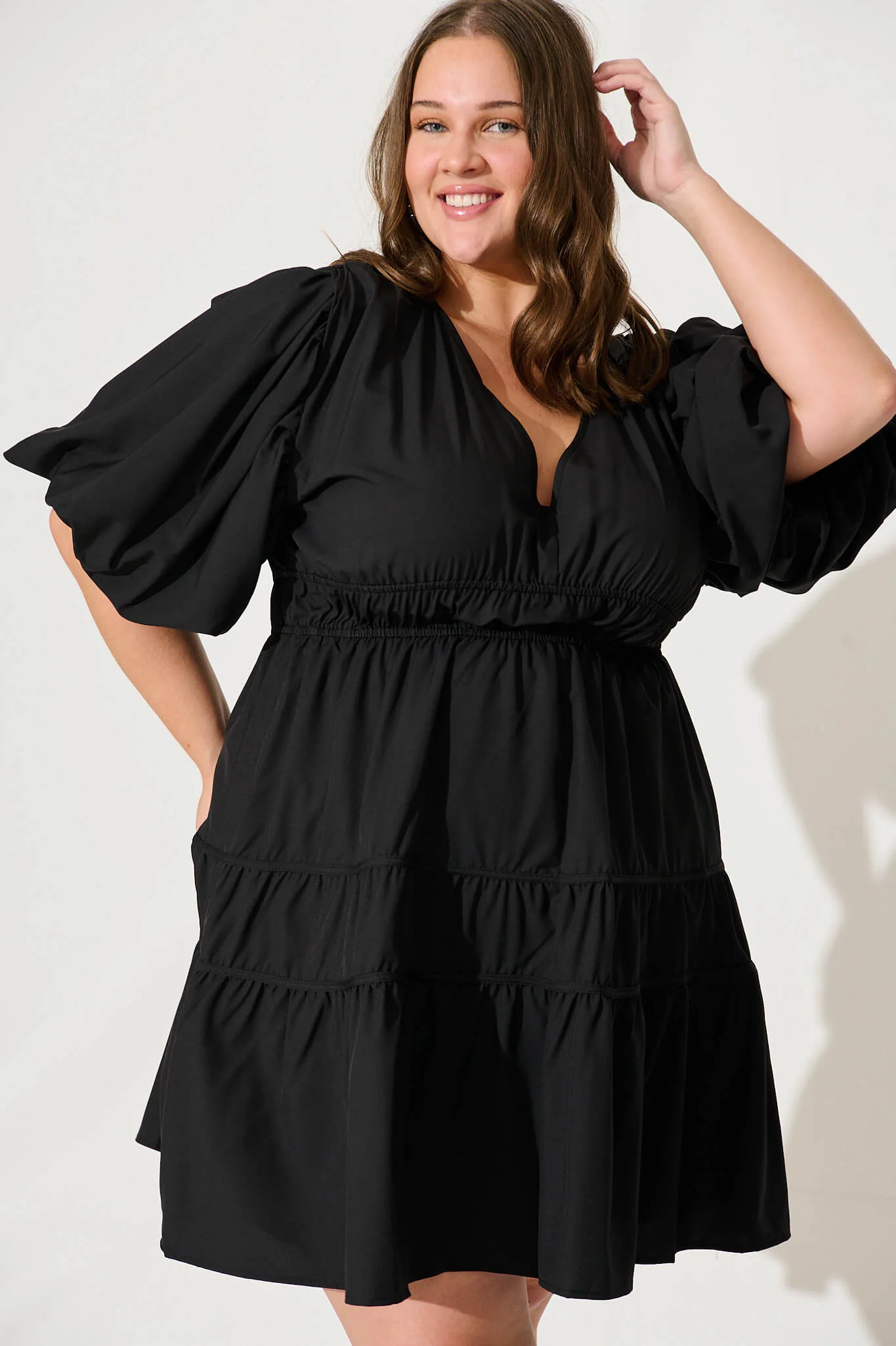 Amarini Dress In Black - Image 7