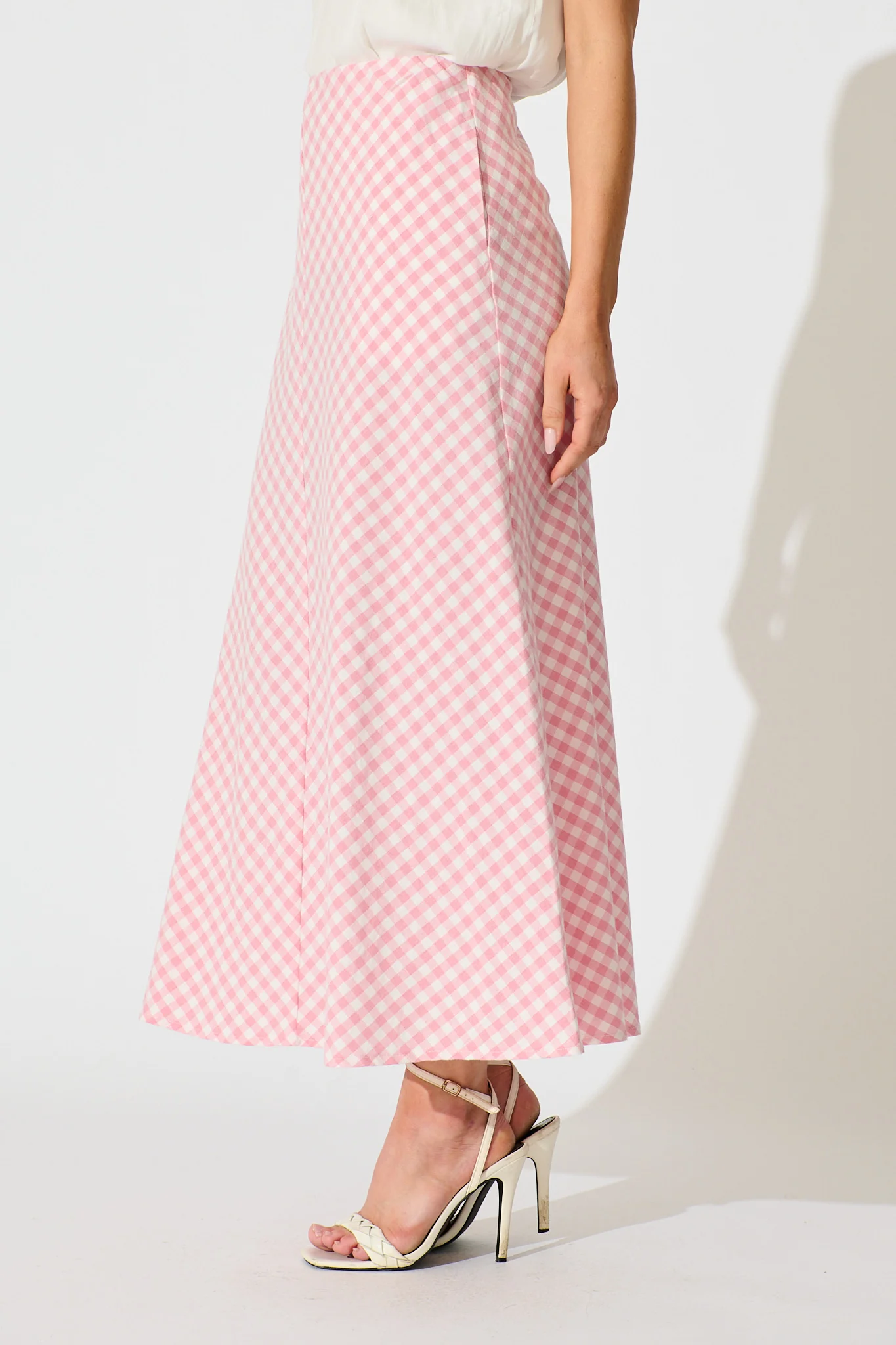 Amor Maxi Skirt in Pink and White Gingham Cotton - Image 2