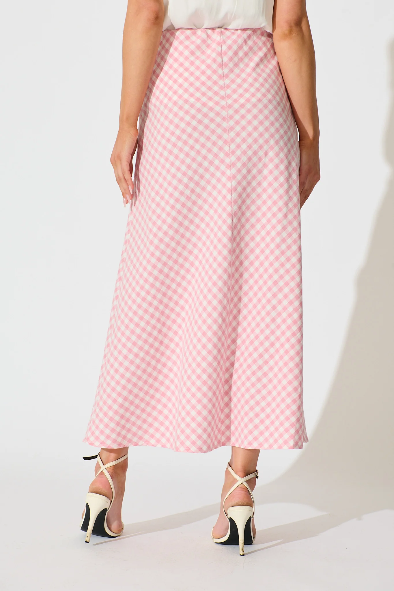 Amor Maxi Skirt in Pink and White Gingham Cotton - Image 3