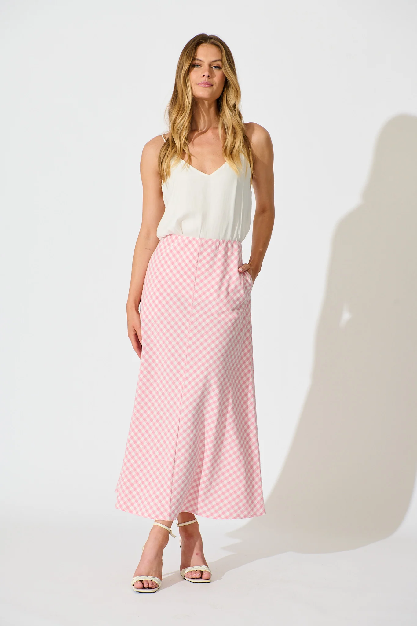 Amor Maxi Skirt in Pink and White Gingham Cotton - Image 4