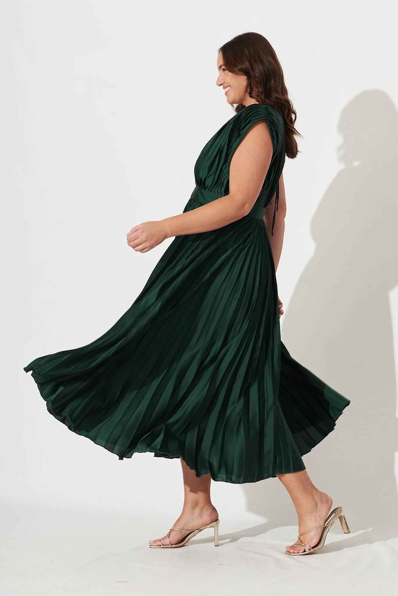 Anetta Midi Dress In Pleated Emerald Satin - Image 8