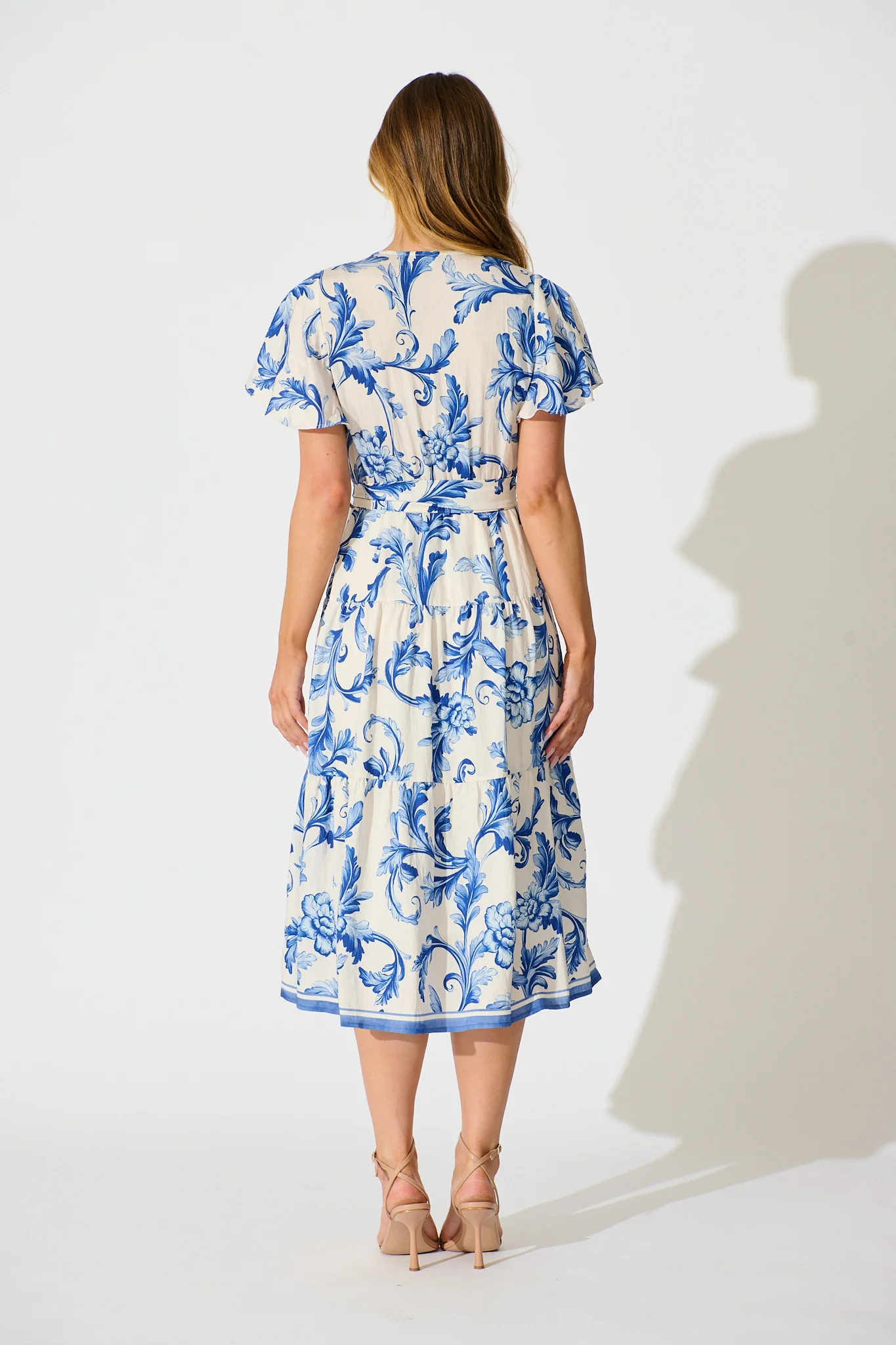 Annalyse Midi Dress in White with Blue Floral - Image 4