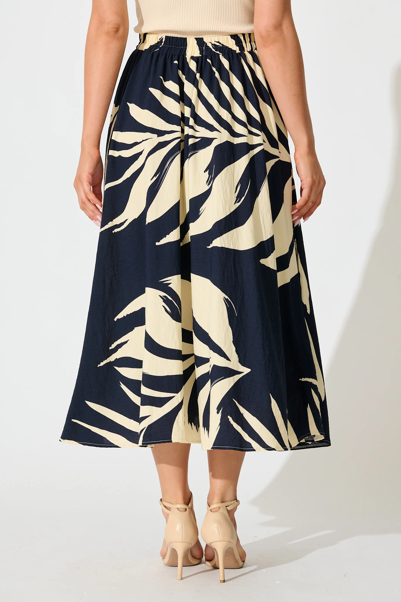 Aria Midi Skirt in Navy and Cream Leaf Print - Image 3
