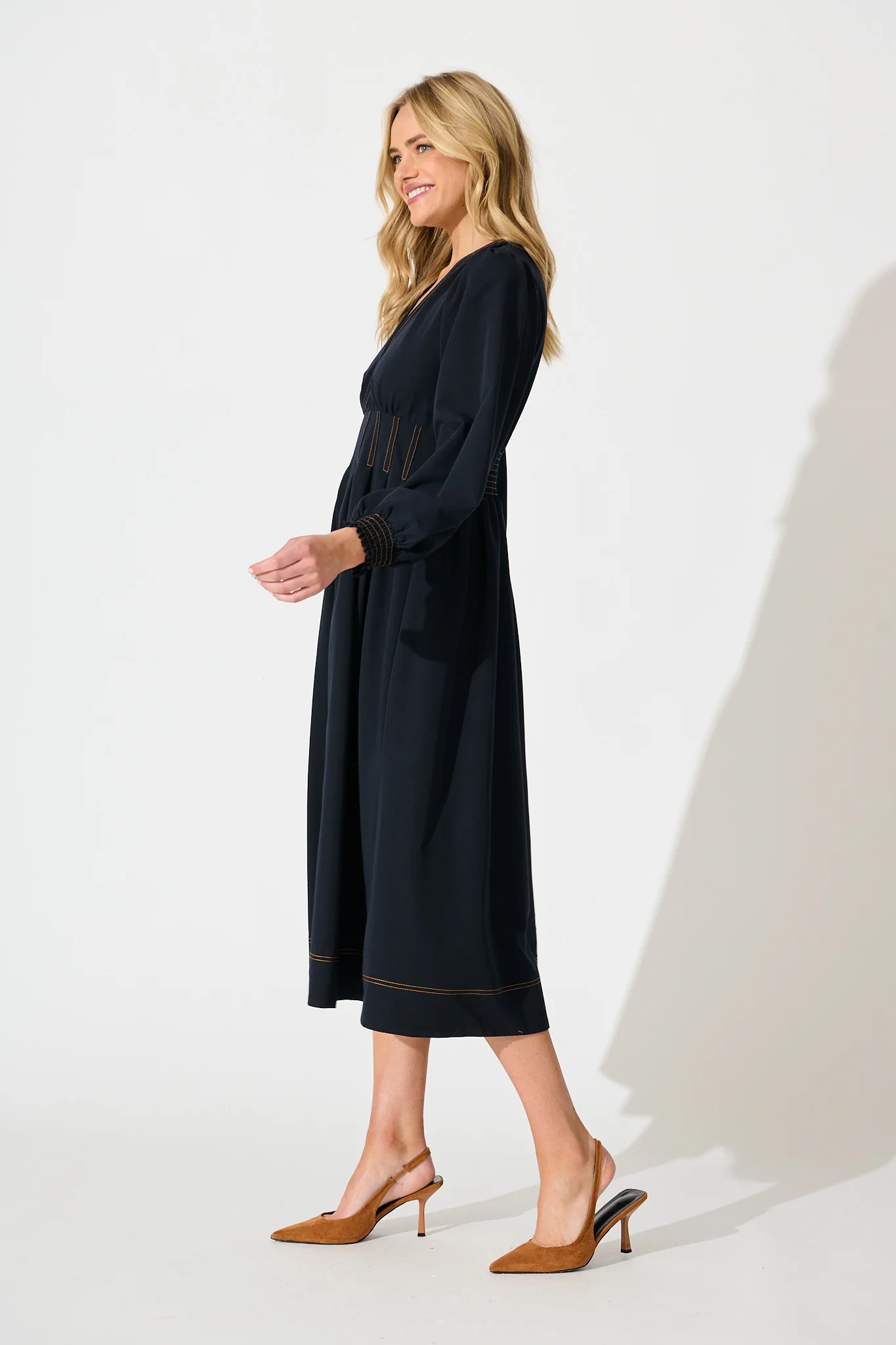 Ariella Midi Dress in Navy - Image 3