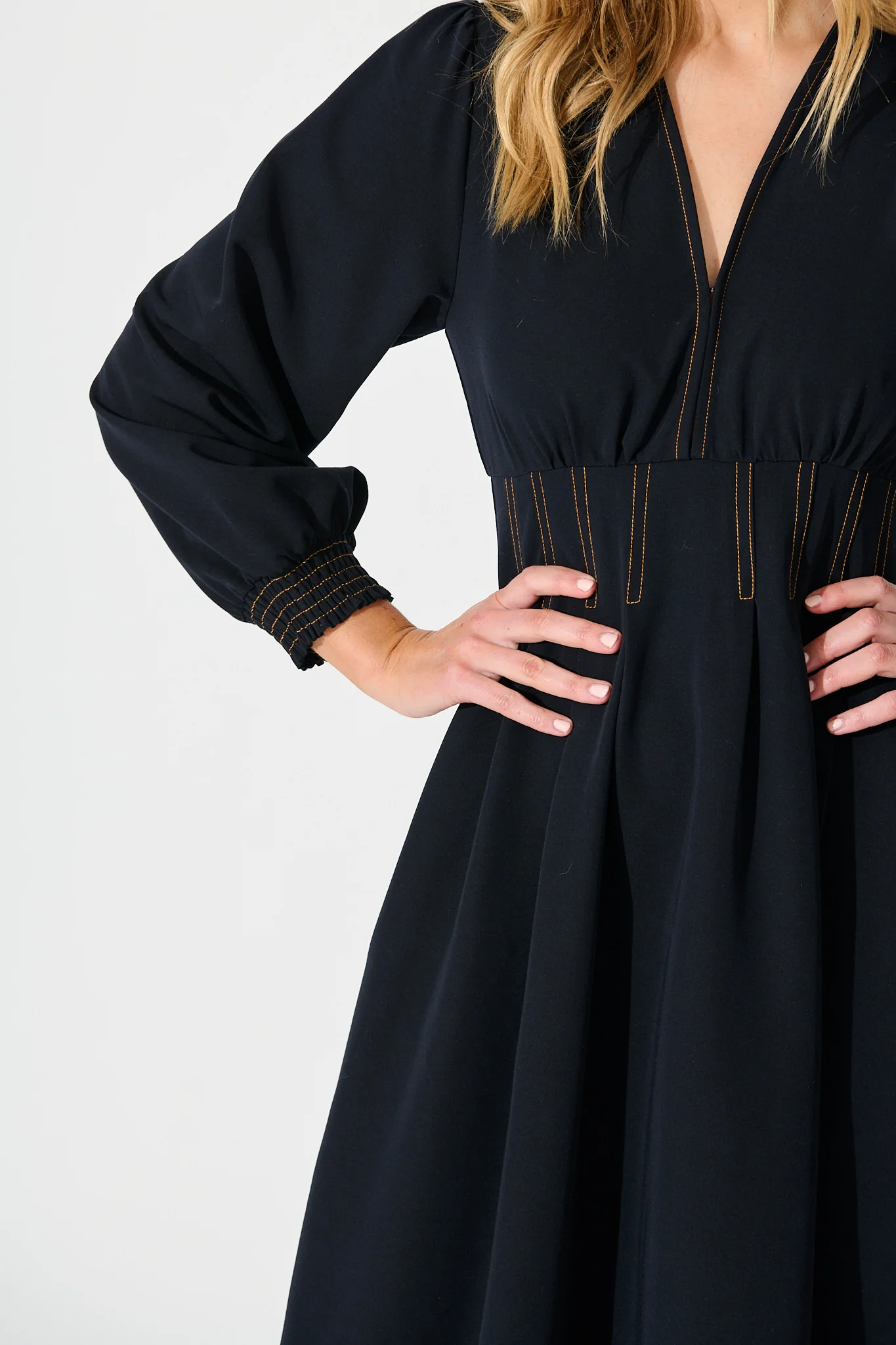 Ariella Midi Dress in Navy - Image 5