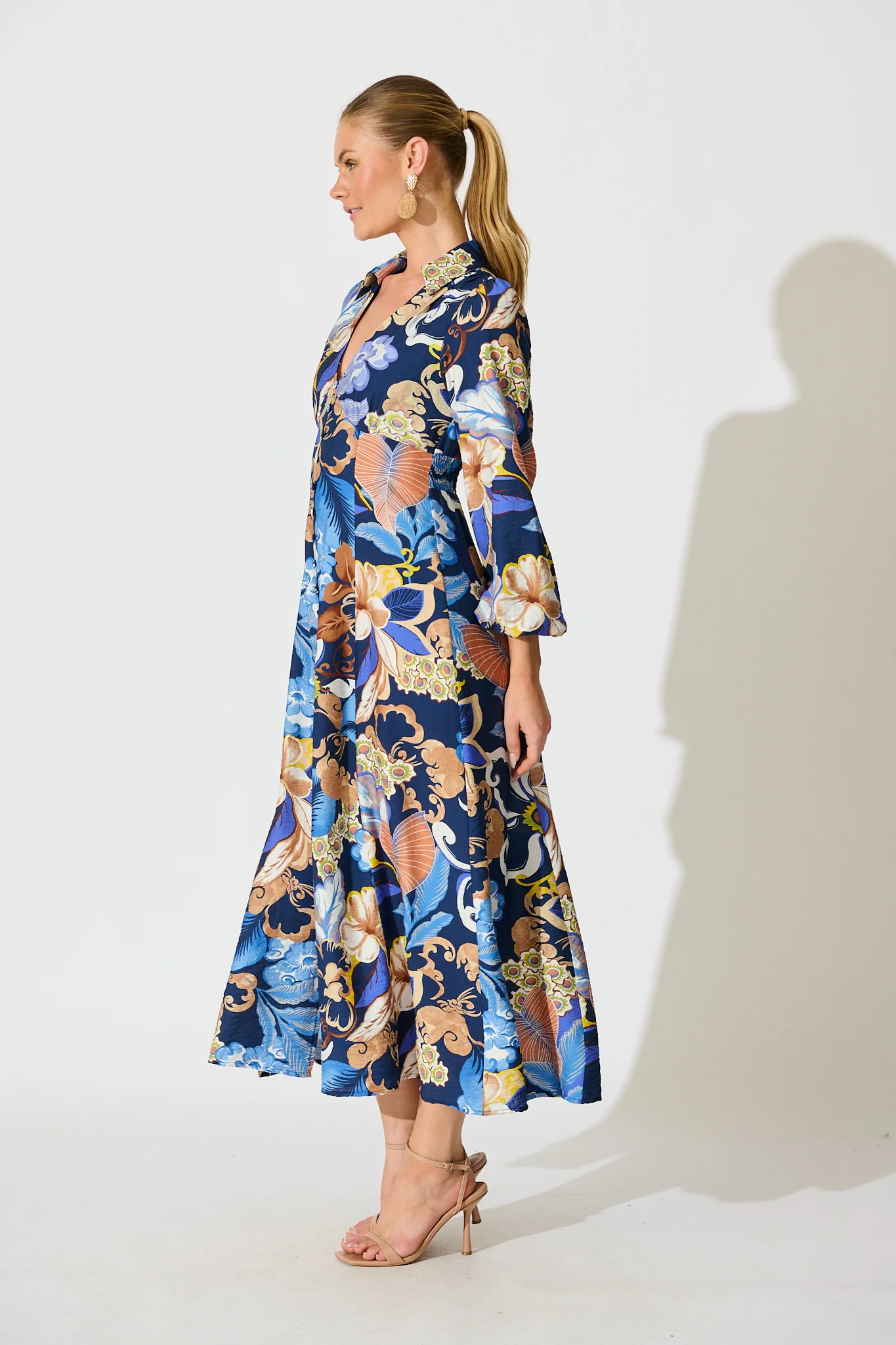 Armina Maxi Shirt Dress in Navy with Multi Floral - Image 3