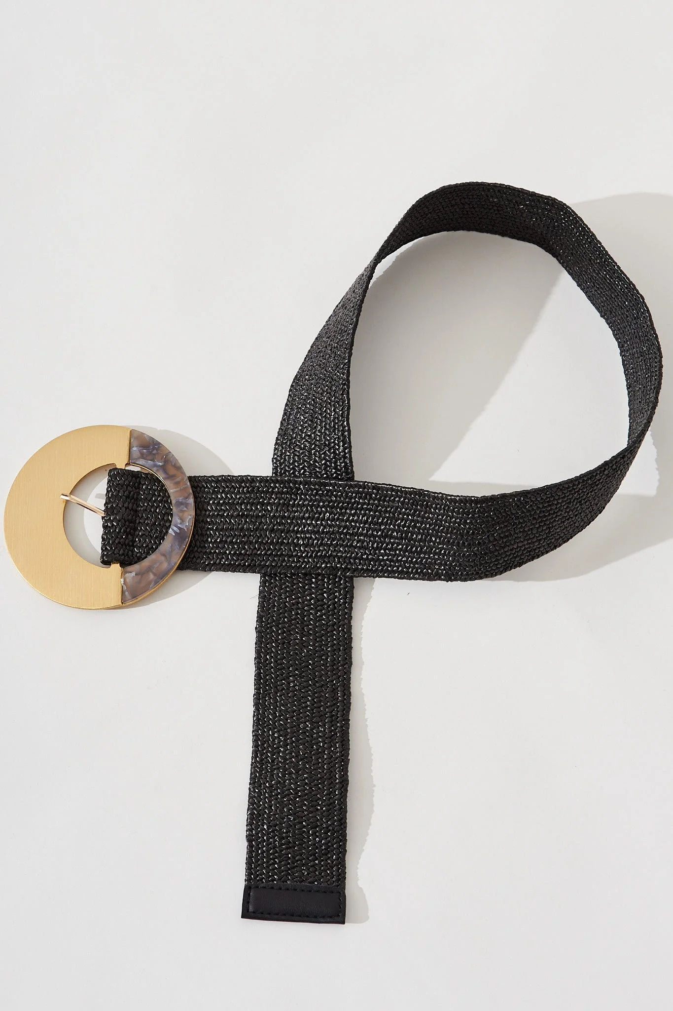 august + delilah Alexa Woven Stretch Belt in Black - Image 2