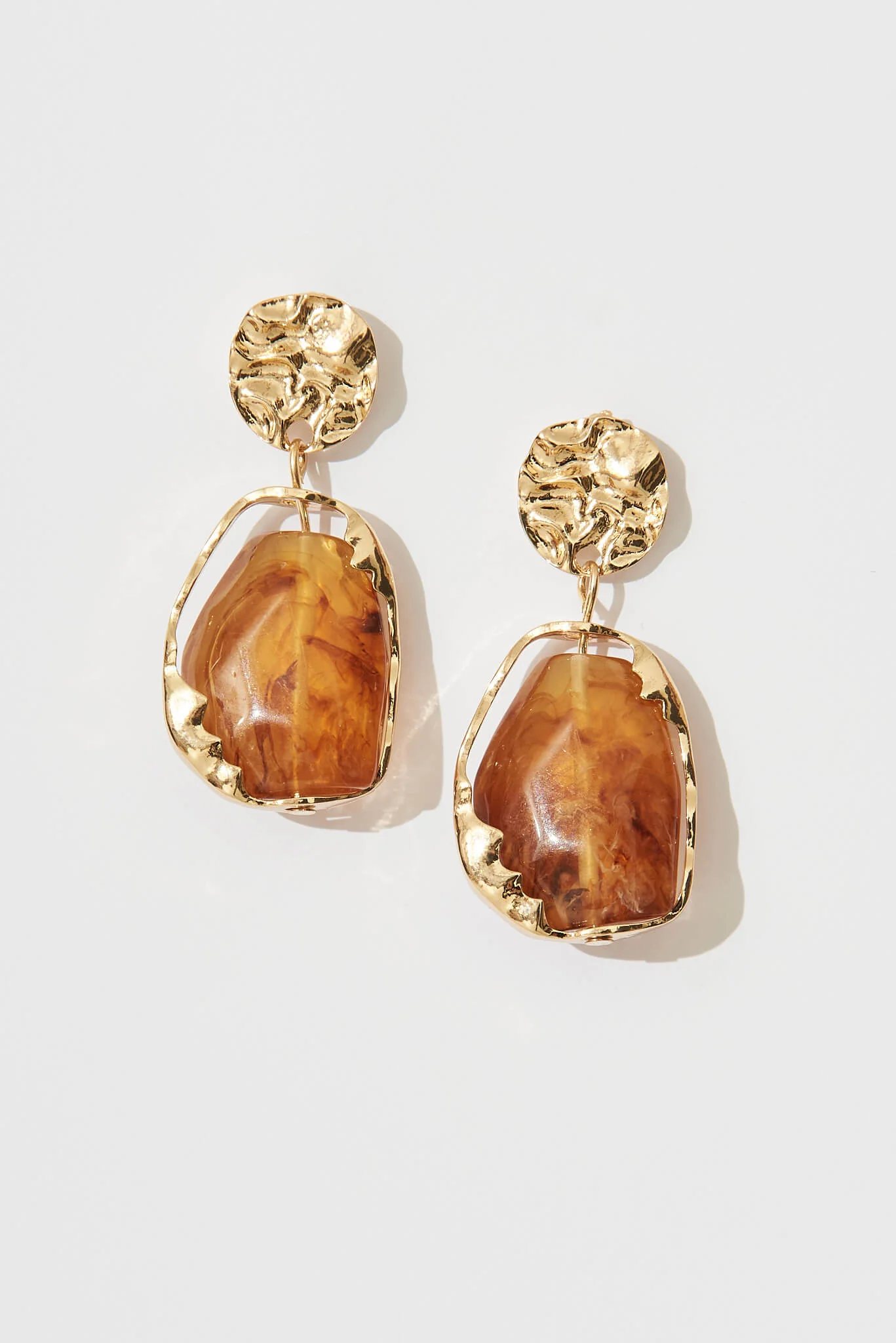 Elara Earrings In Brown