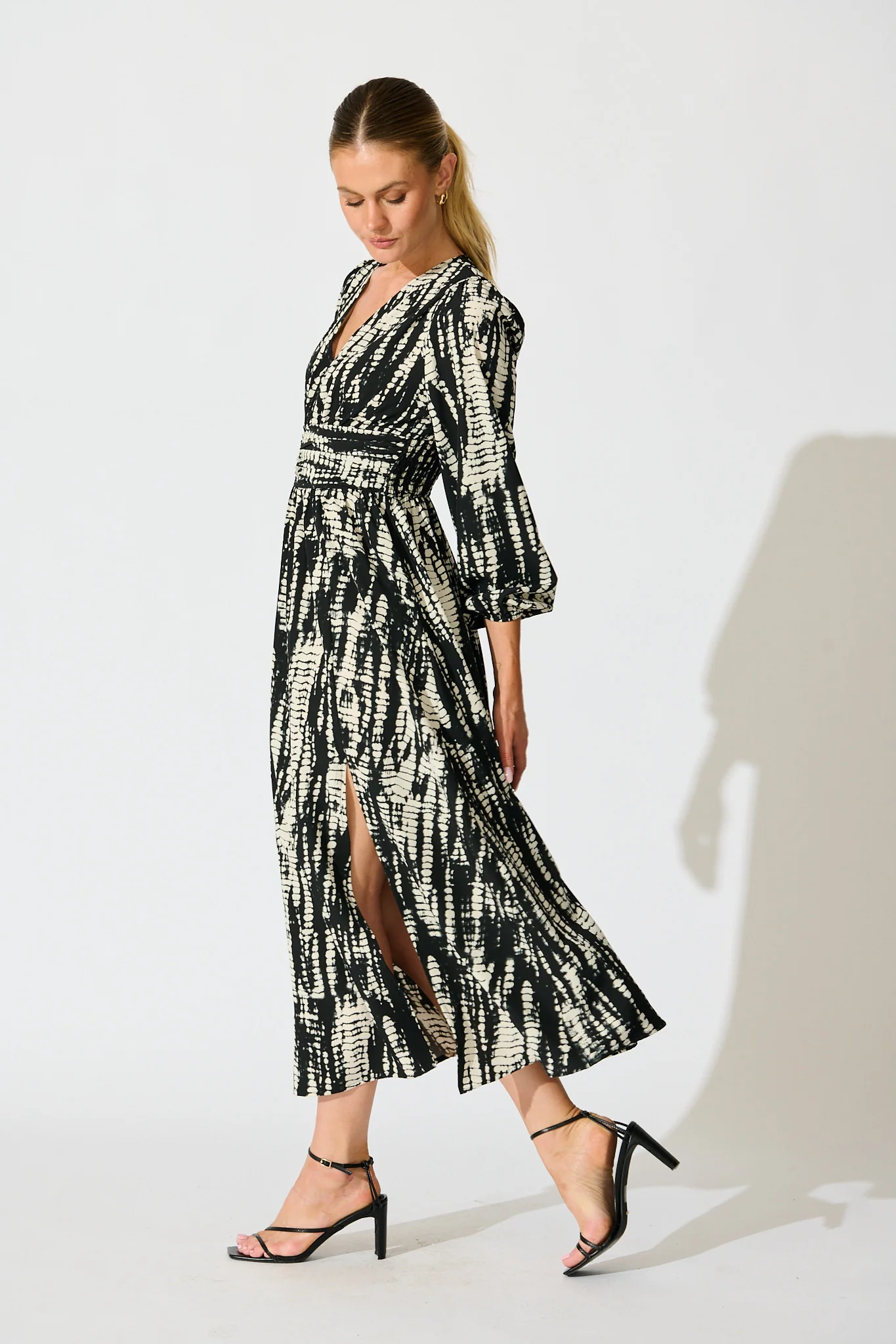 Azalea Maxi Dress in Black with Cream Print - Image 2