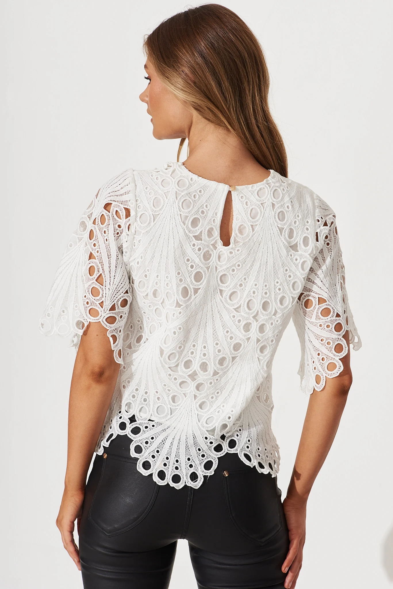 Bel Air Top In White Lace - Image 3