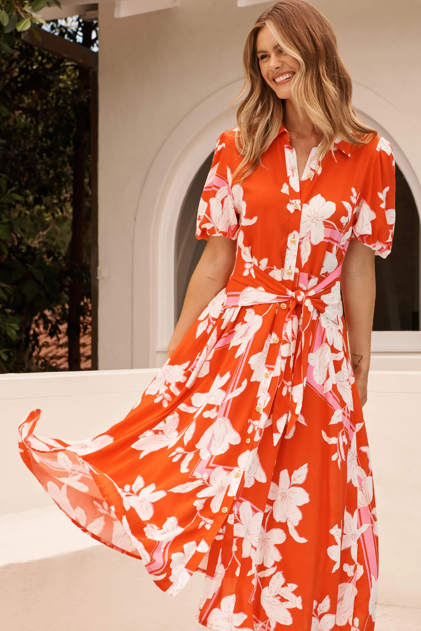 Bella Maxi Shirt Dress in Tangerine with White Floral - Image 4