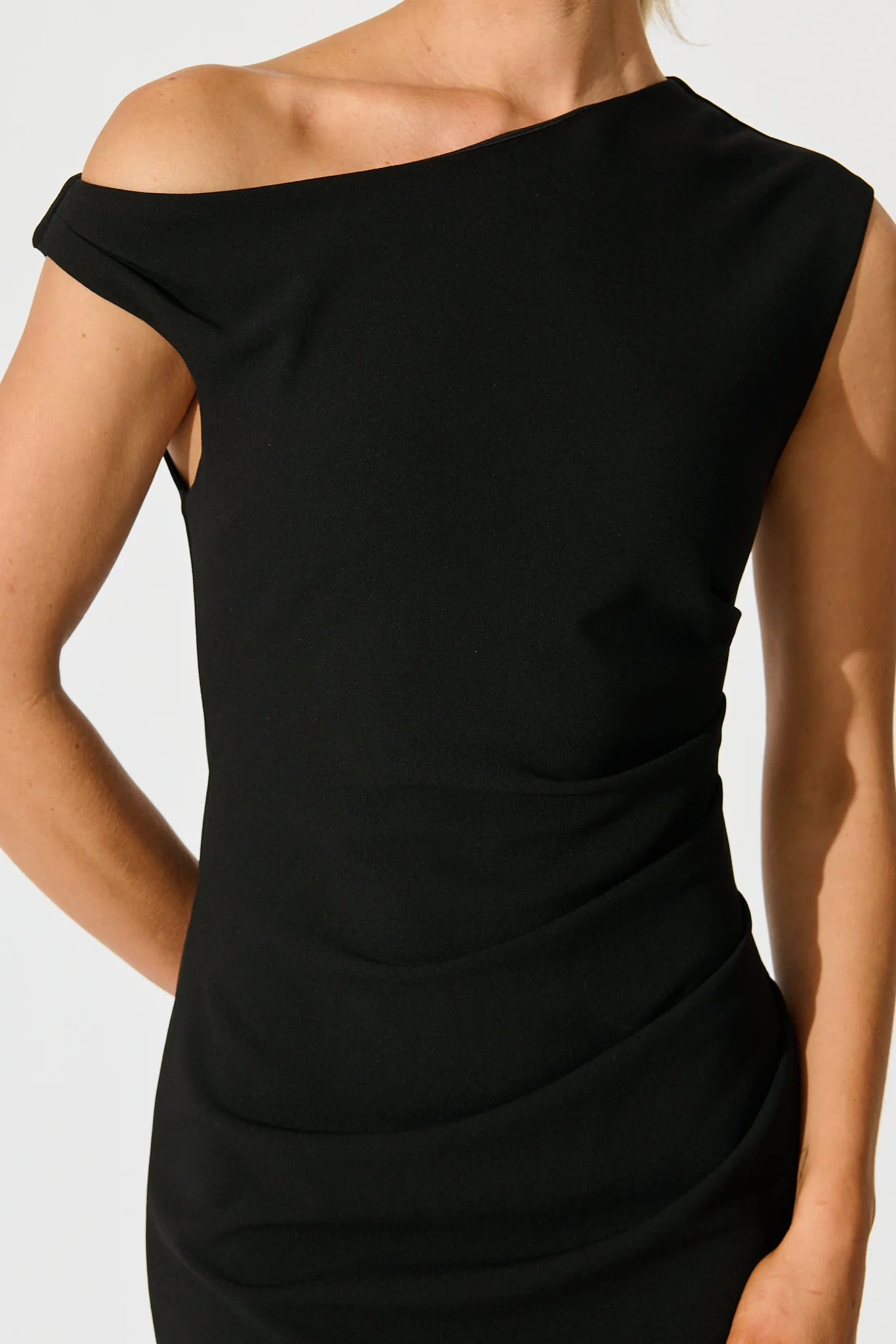 Belladonna Maxi Dress In Black - Image 8