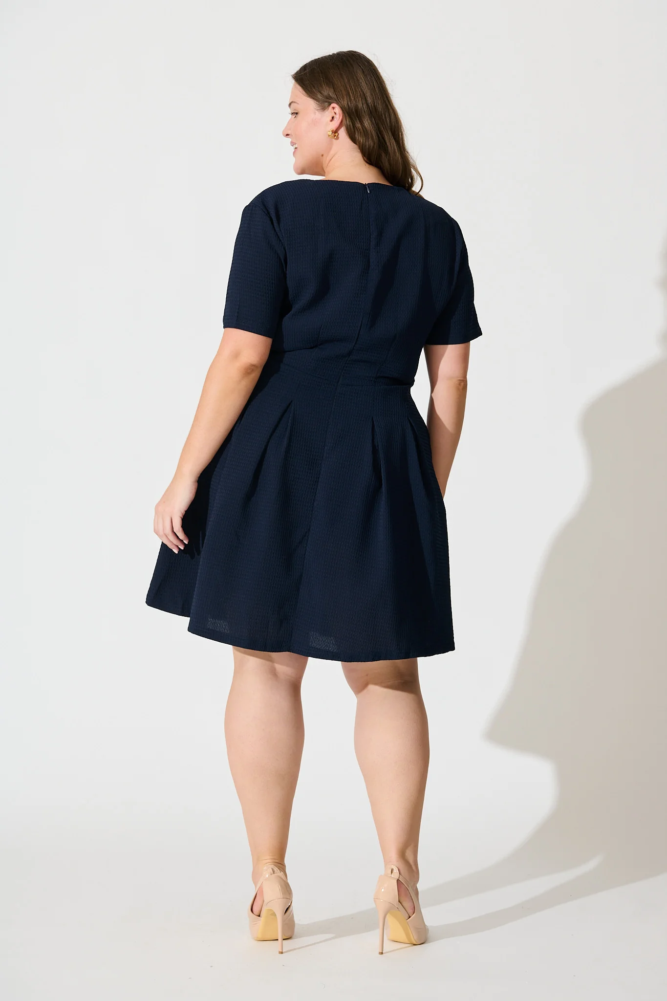 Beth Dress In Textured Navy - Image 9