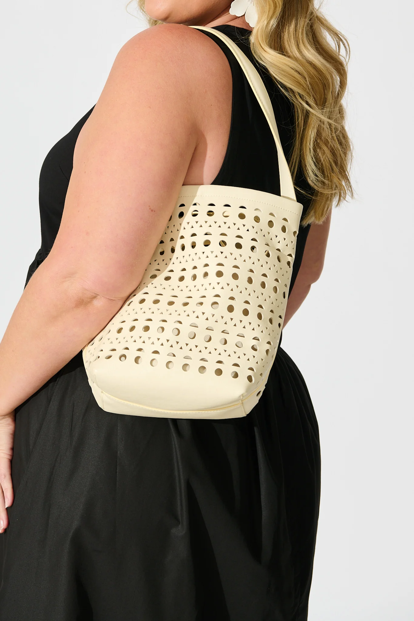 Bianca Tote Bag in White Laser Cut - Image 3