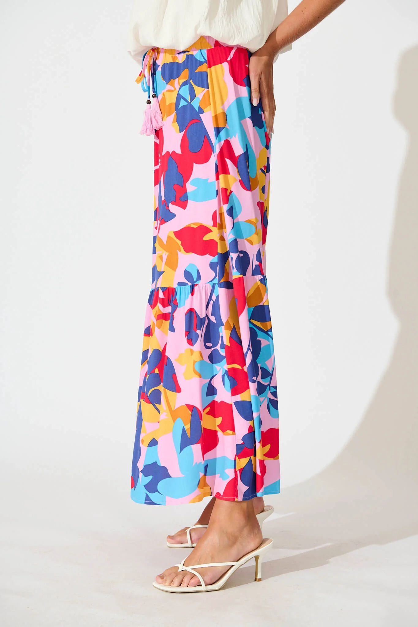 Bilboa Maxi Skirt in Bright Multi Leaf Print - Image 2