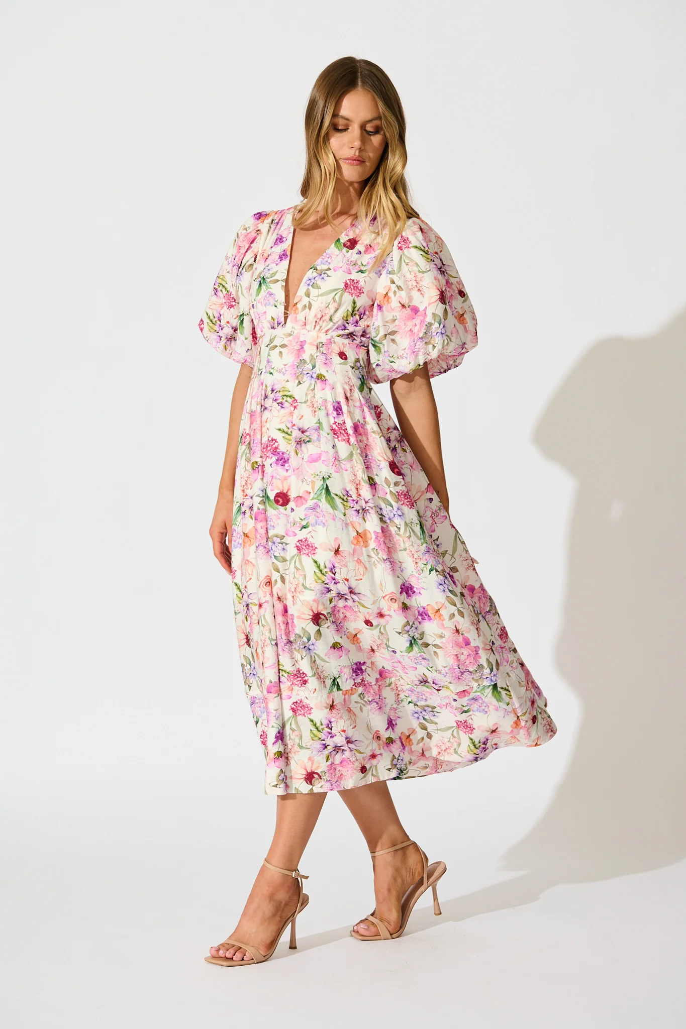 Bloom & Belle Midi Dress in White with Lilac Floral - Image 3