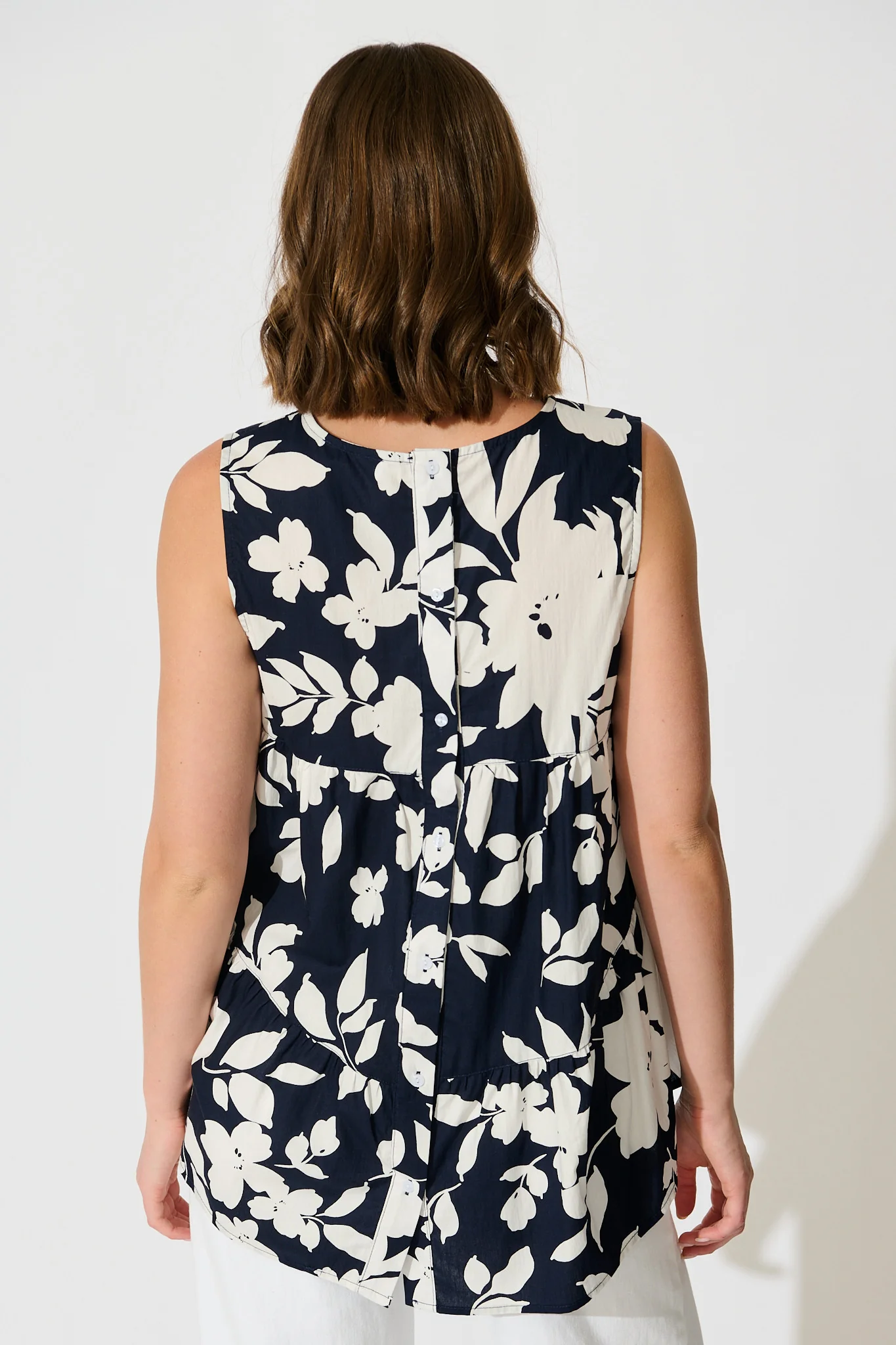 Blooming Top in Navy Floral Cotton Poplin - Image 3
