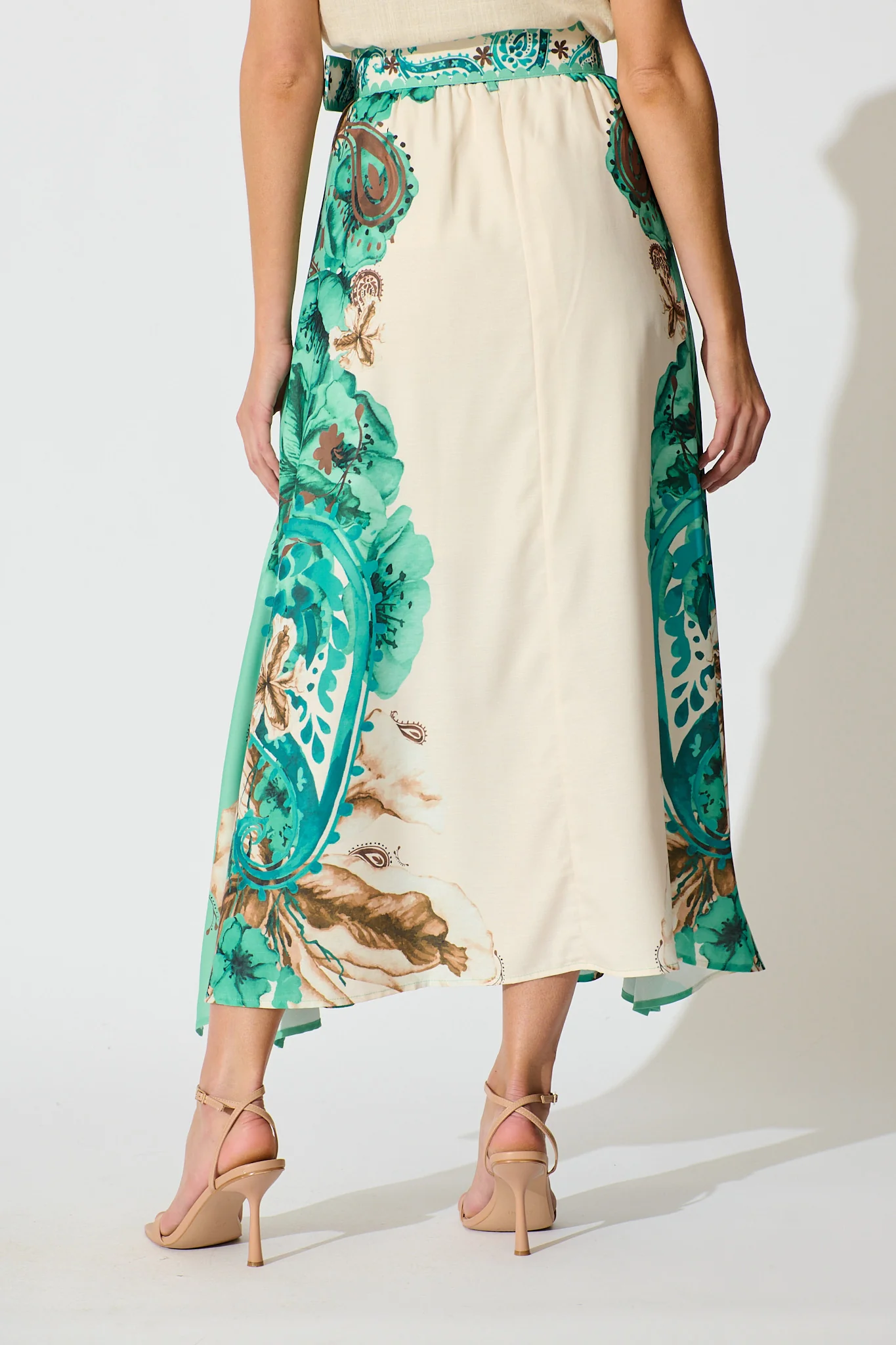 Boheme Breeze Skirt in Cream with Jade Print Linen Blend - Image 6