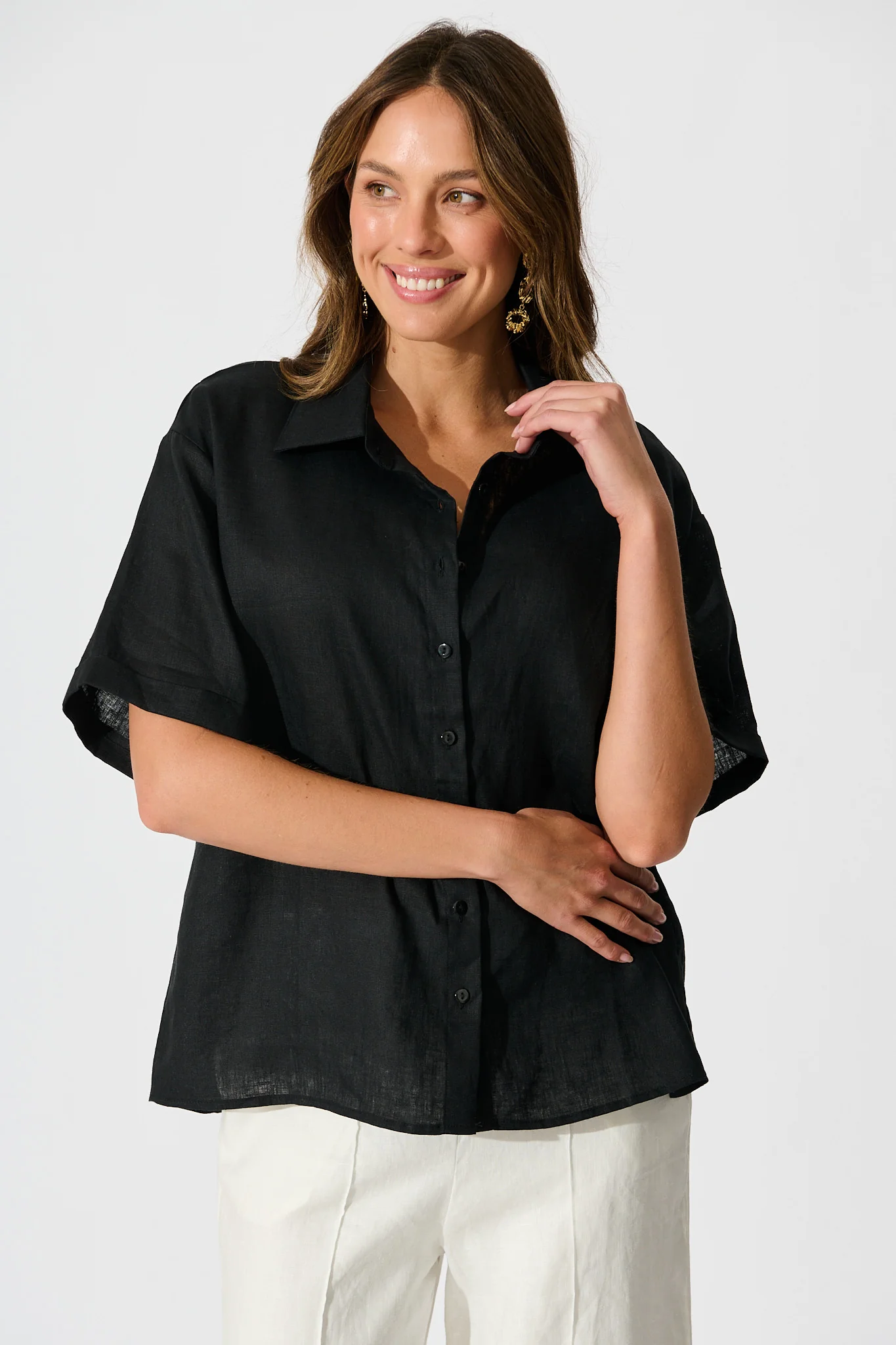Breeze Shirt In Black Linen - Image 3