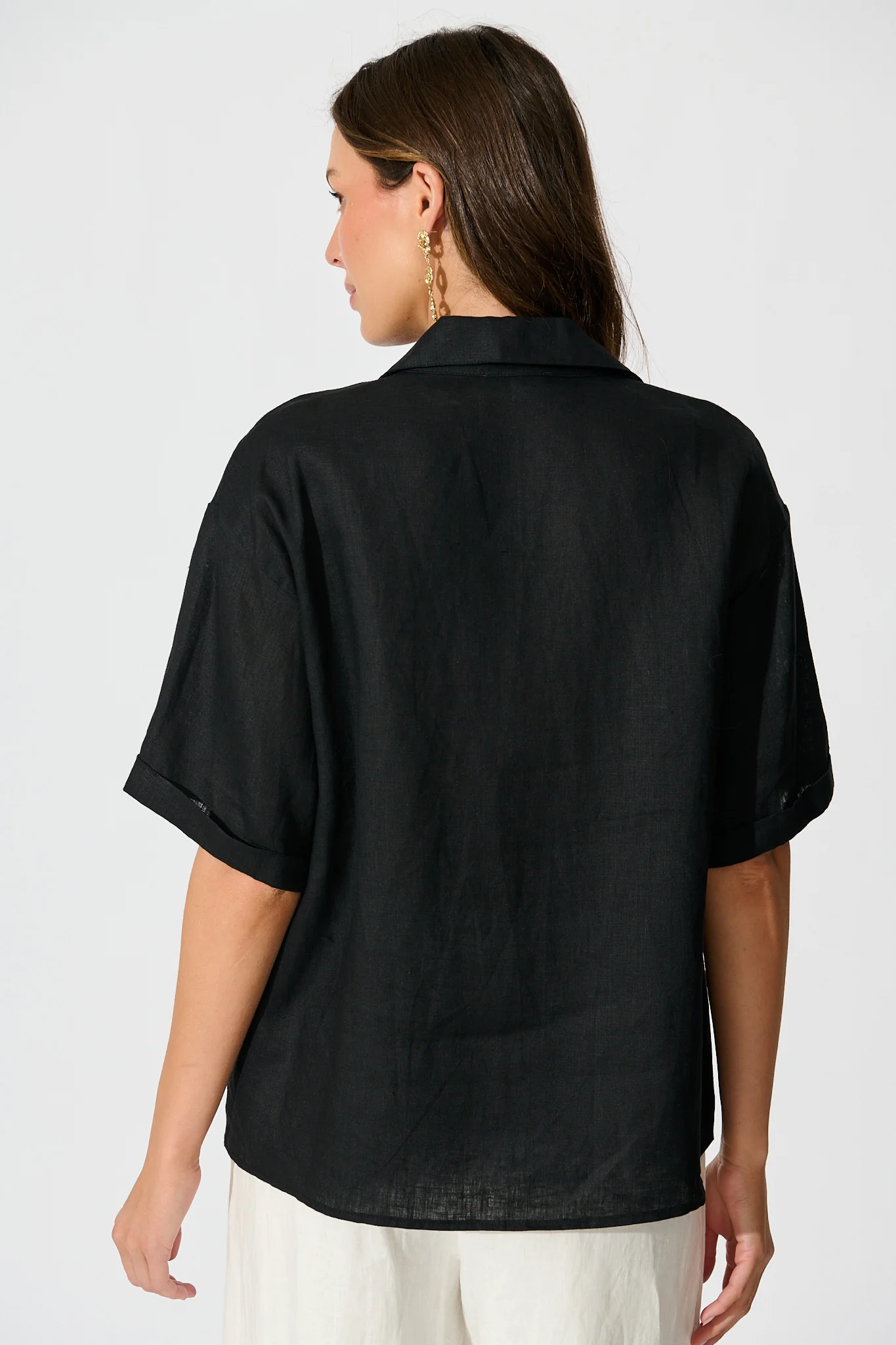 Breeze Shirt In Black Linen - Image 6