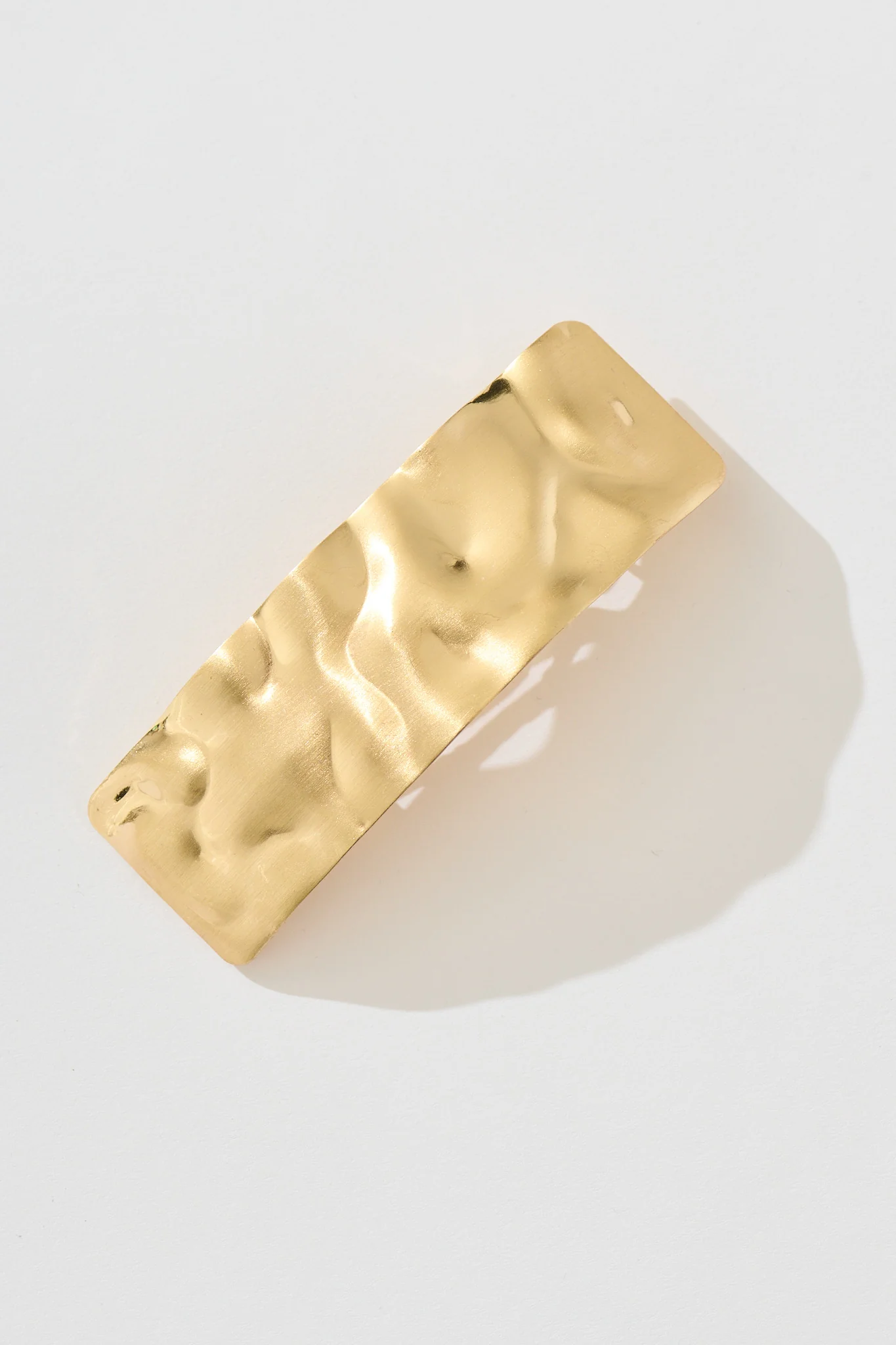 Carly Barrette Hair Clip in Textured Gold - Image 2