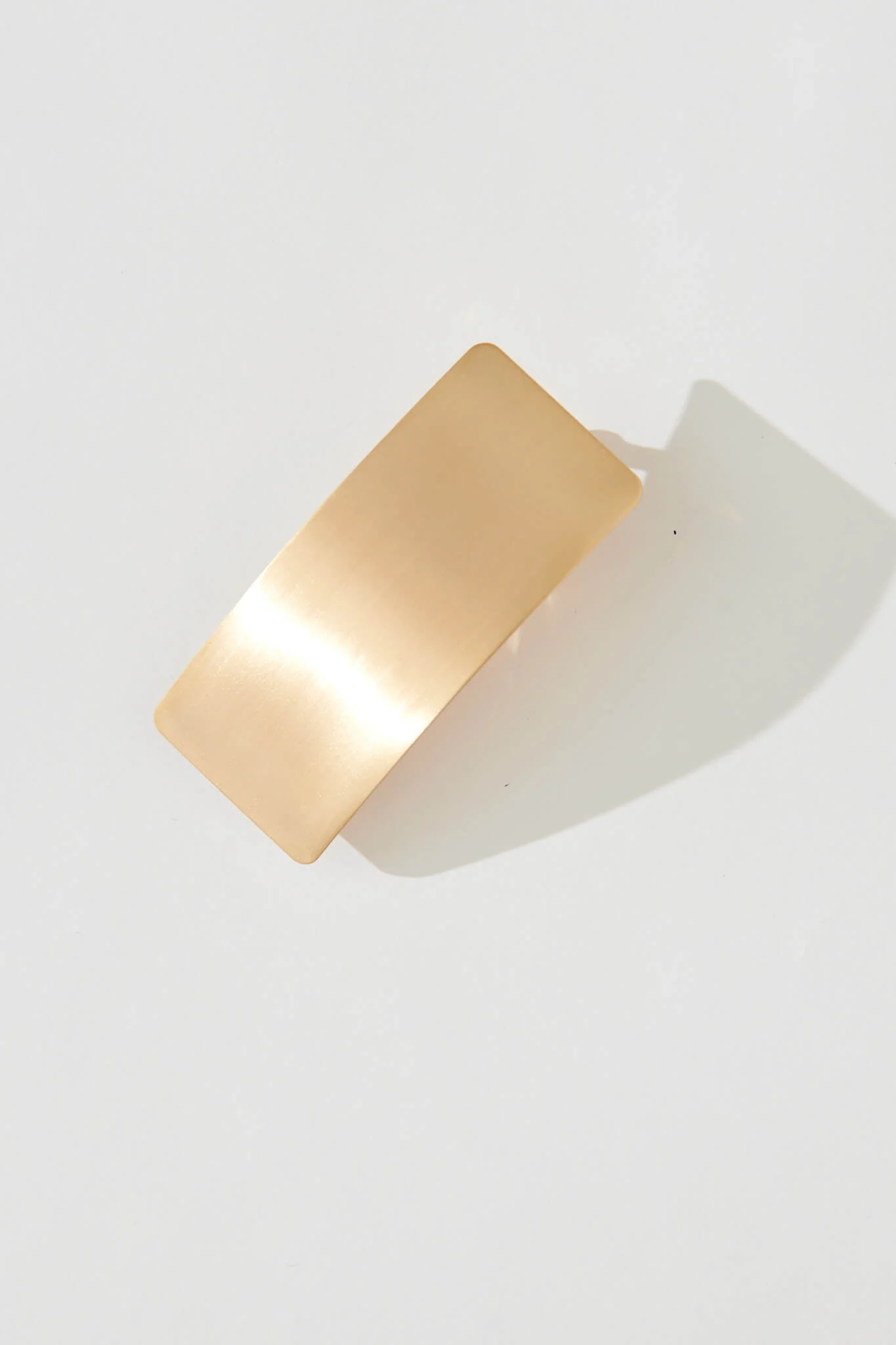 Carson Metal Square Hair Clip In Gold - Image 2