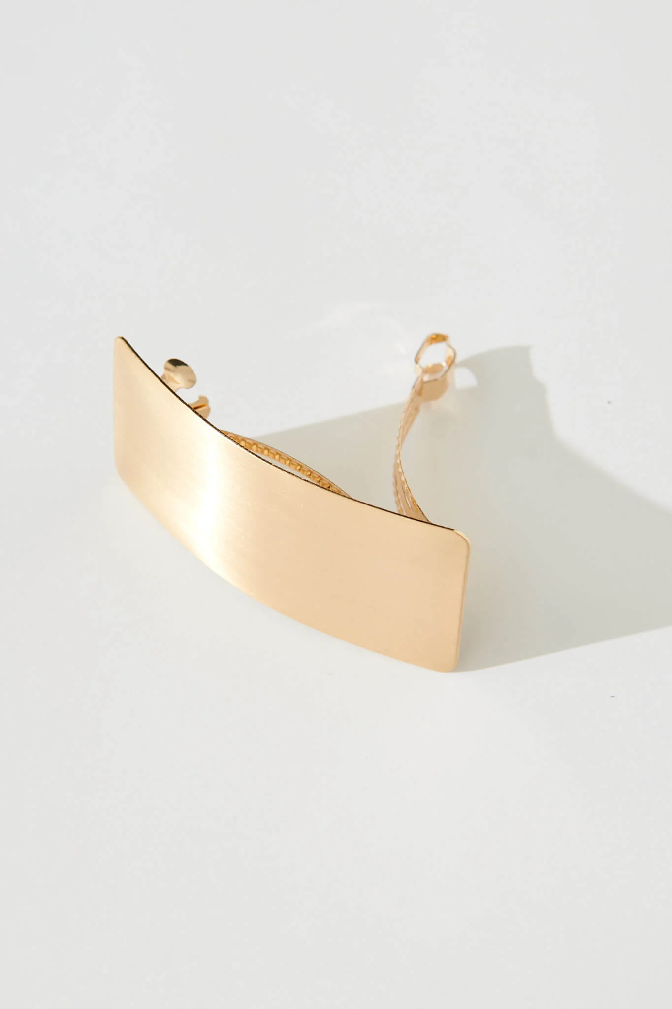 Carson Metal Square Hair Clip In Gold - Image 3