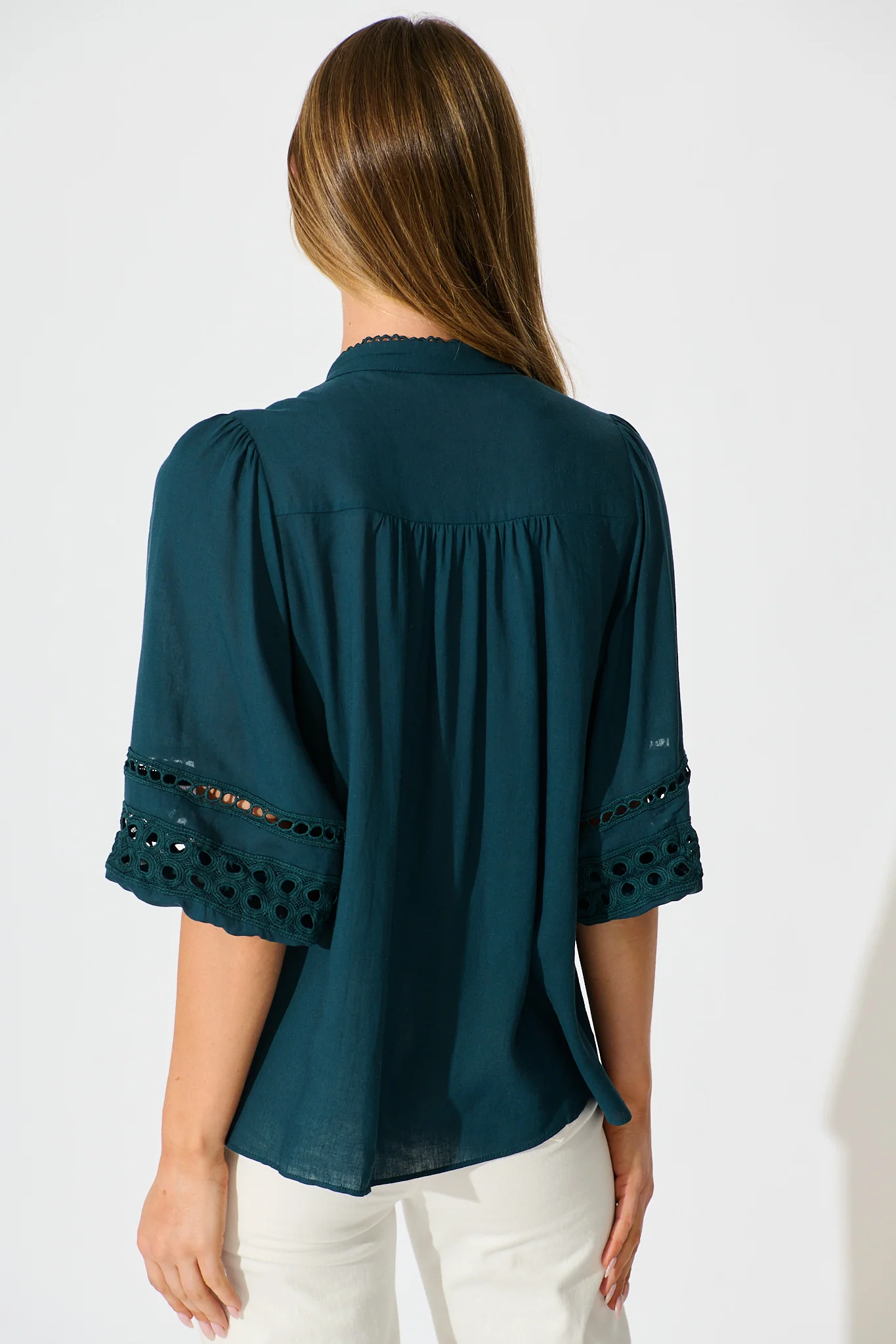 Cascades Top in Emerald Linen Blend - Image 3