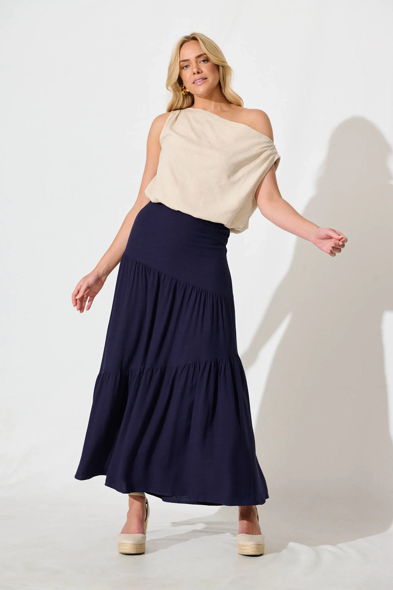 Cassiani Maxi Skirt in Navy Linen Blend - Image 4