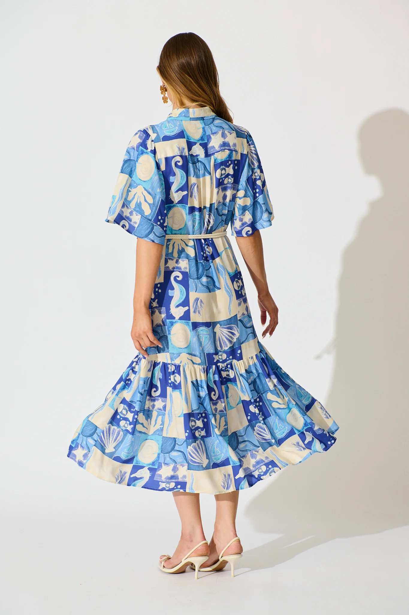 Cera Midi Shirt Dress in Blue Sea Shell Print - Image 4