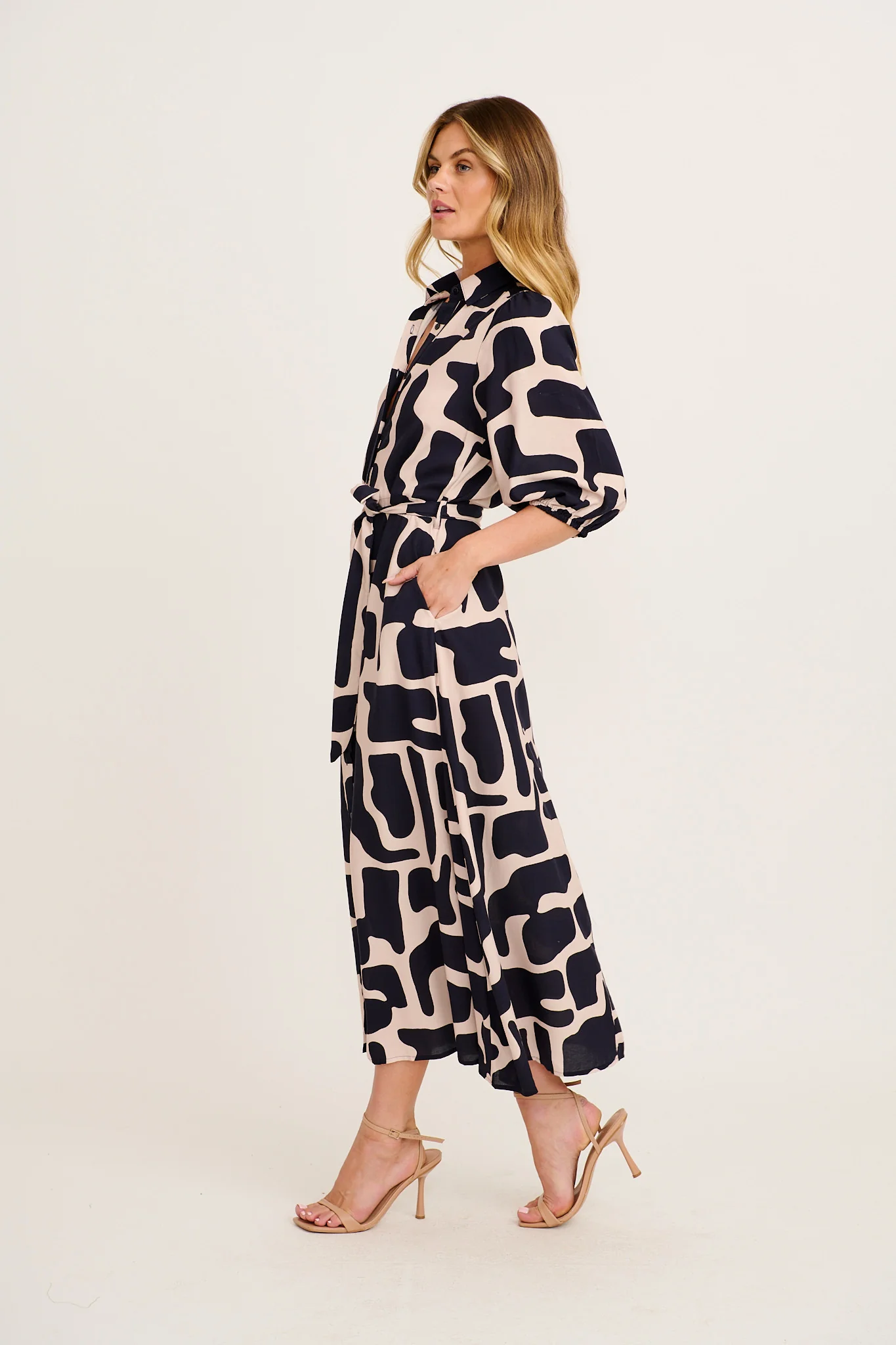 Coco Maxi Shirt Dress in Black with Cream Print - Image 3