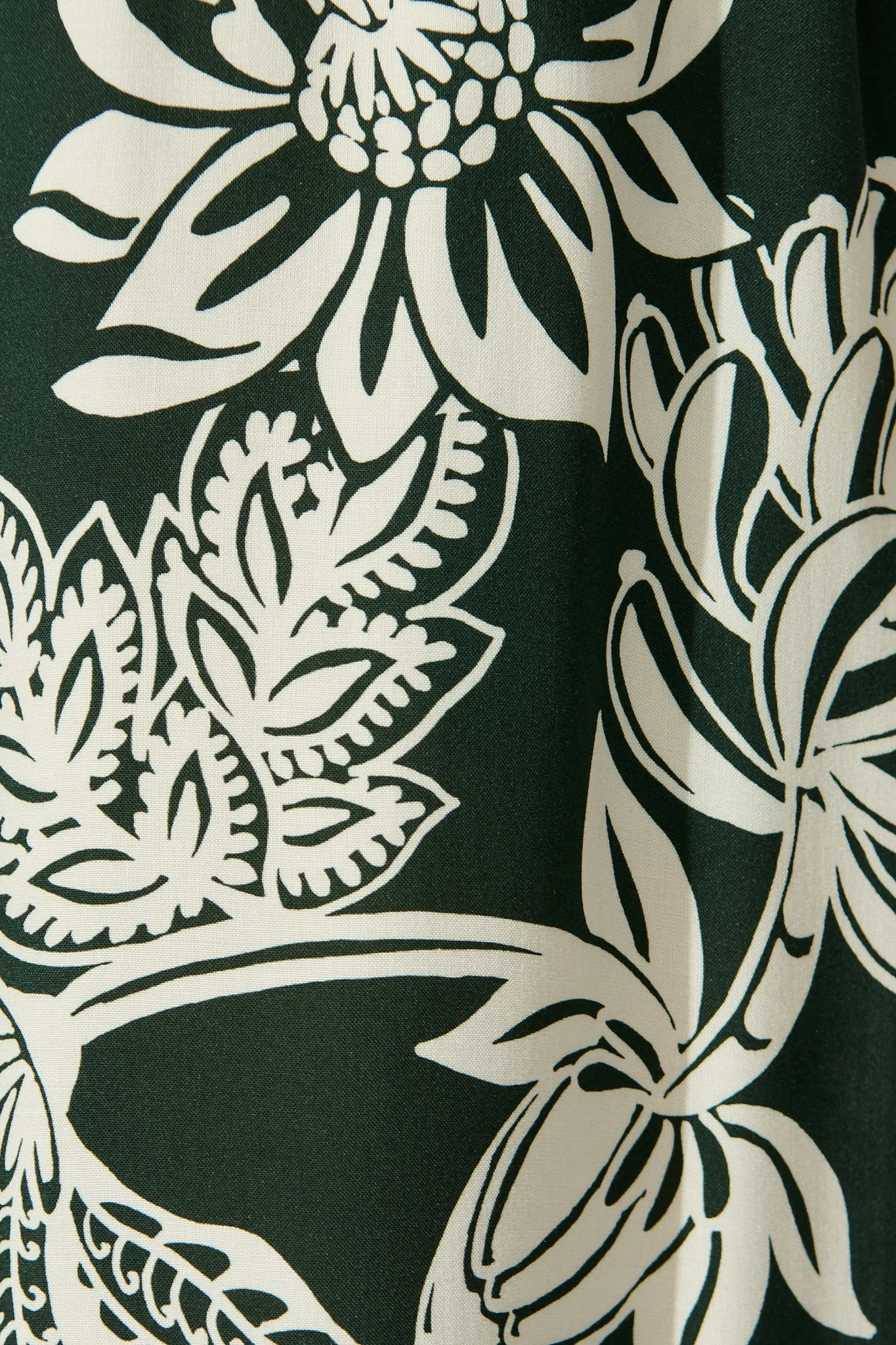 Confessions Pant in Emerald White Floral - Image 6