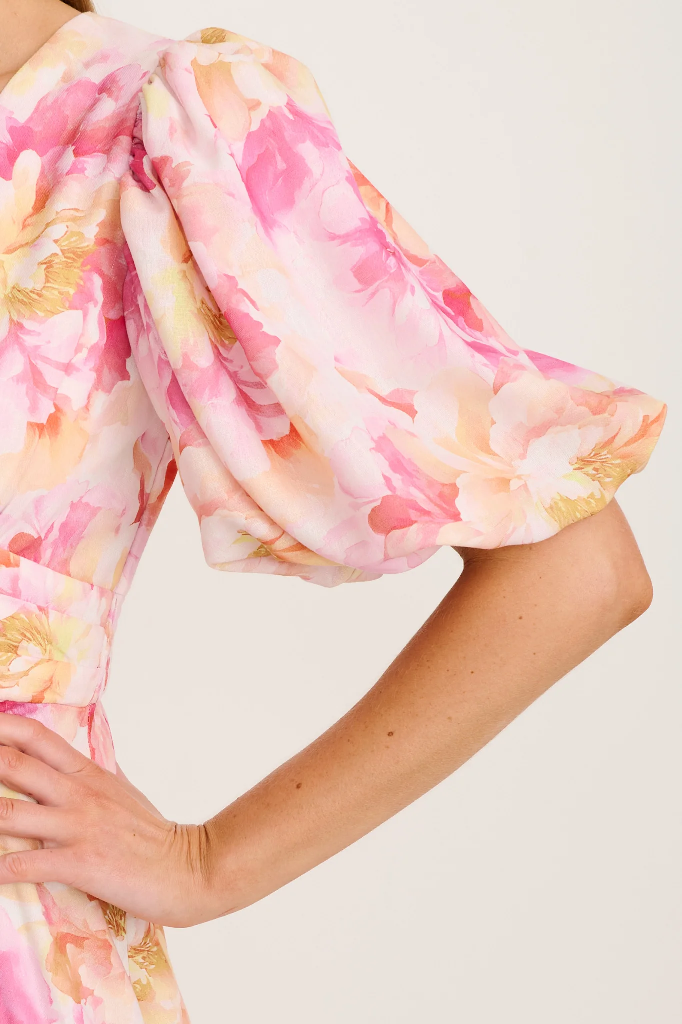 Countess Maxi Dress in Pink Floral Linen Blend - Image 9