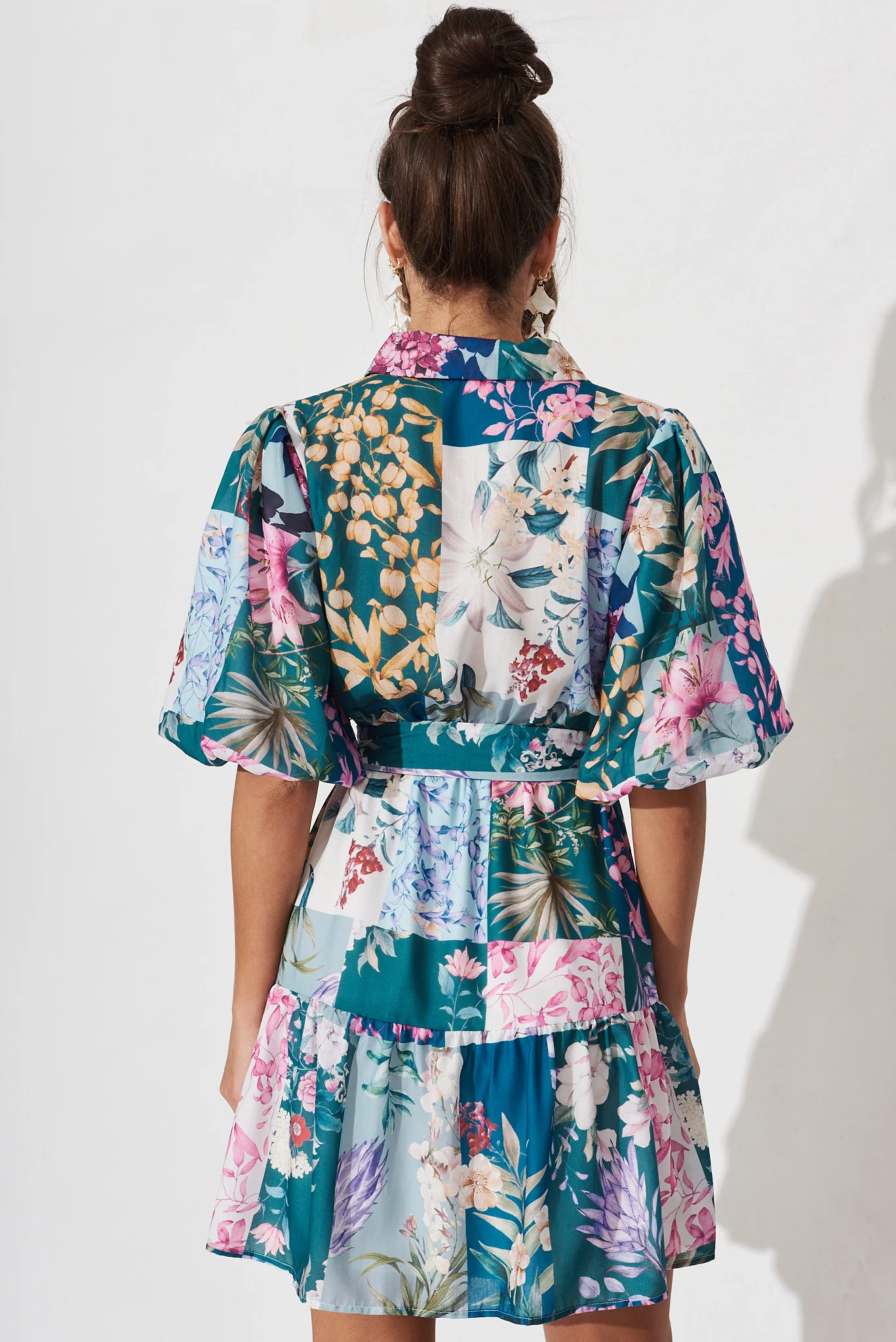 Courtney Shirt Dress In Dark Green Patch Floral - Image 5