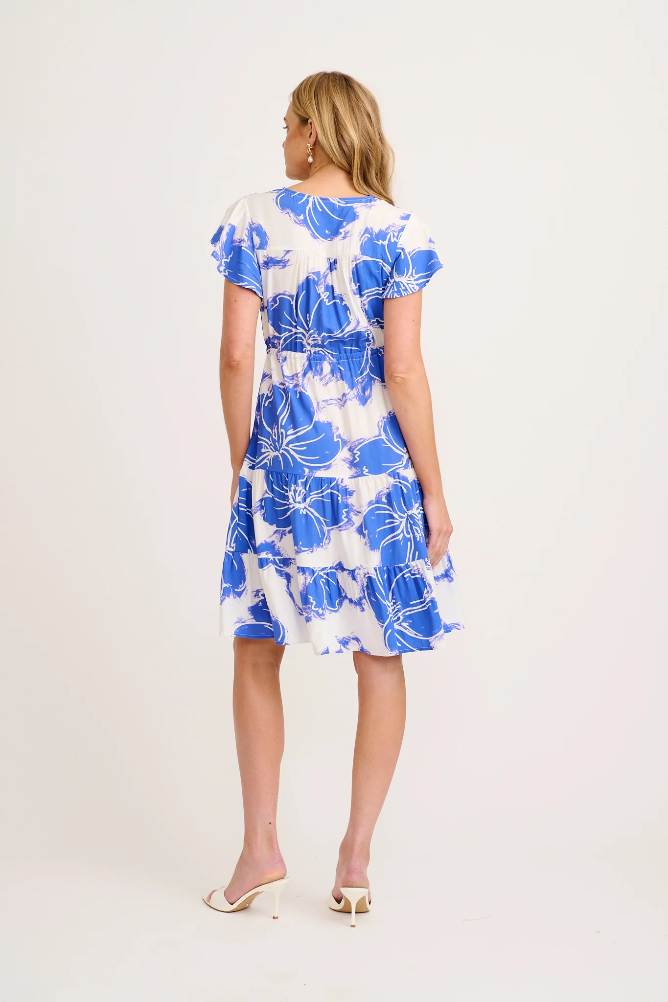 Covia Dress in Blue and White Floral - Image 4