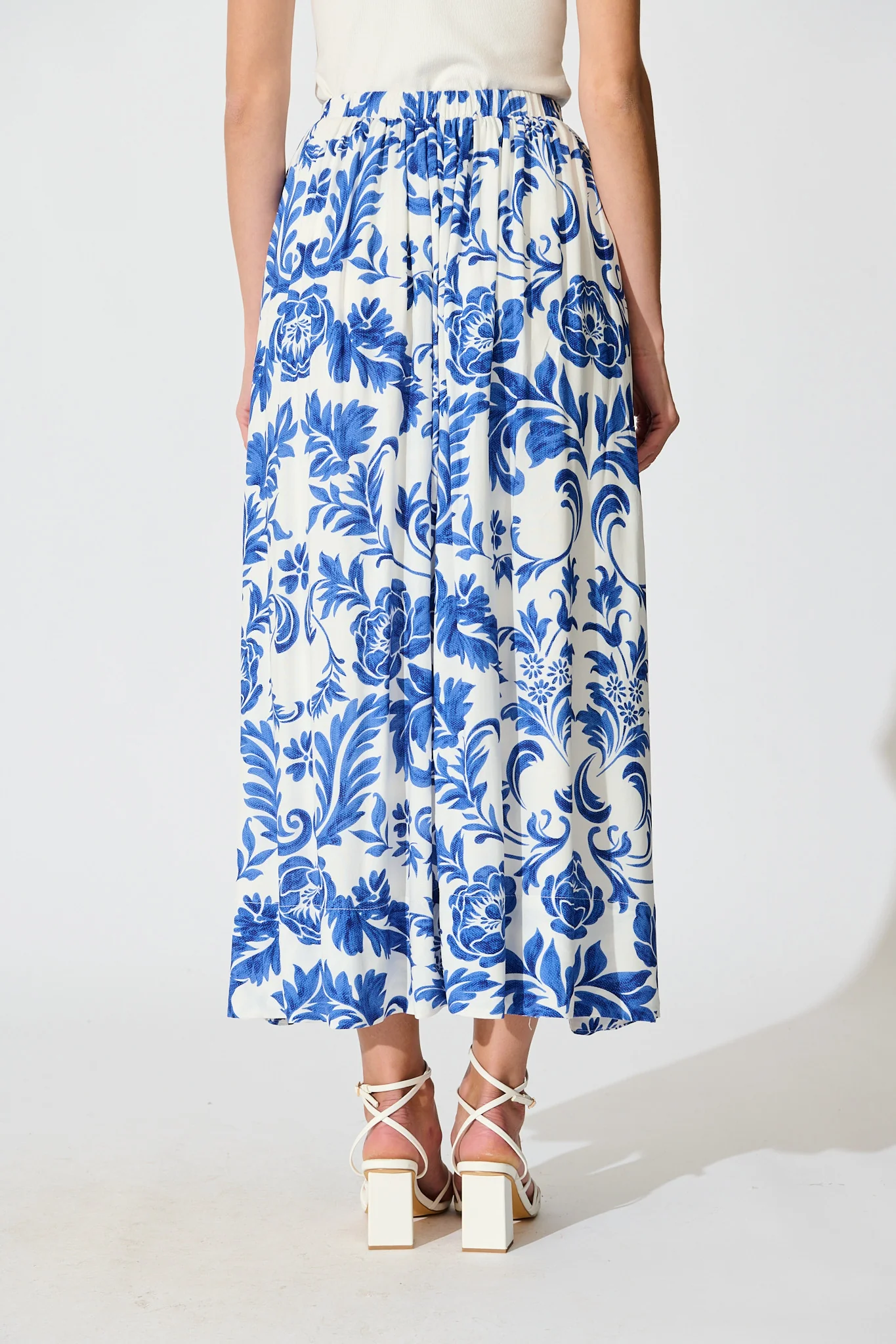 Dip and Dusk Maxi Skirt in White with Blue Floral - Image 3