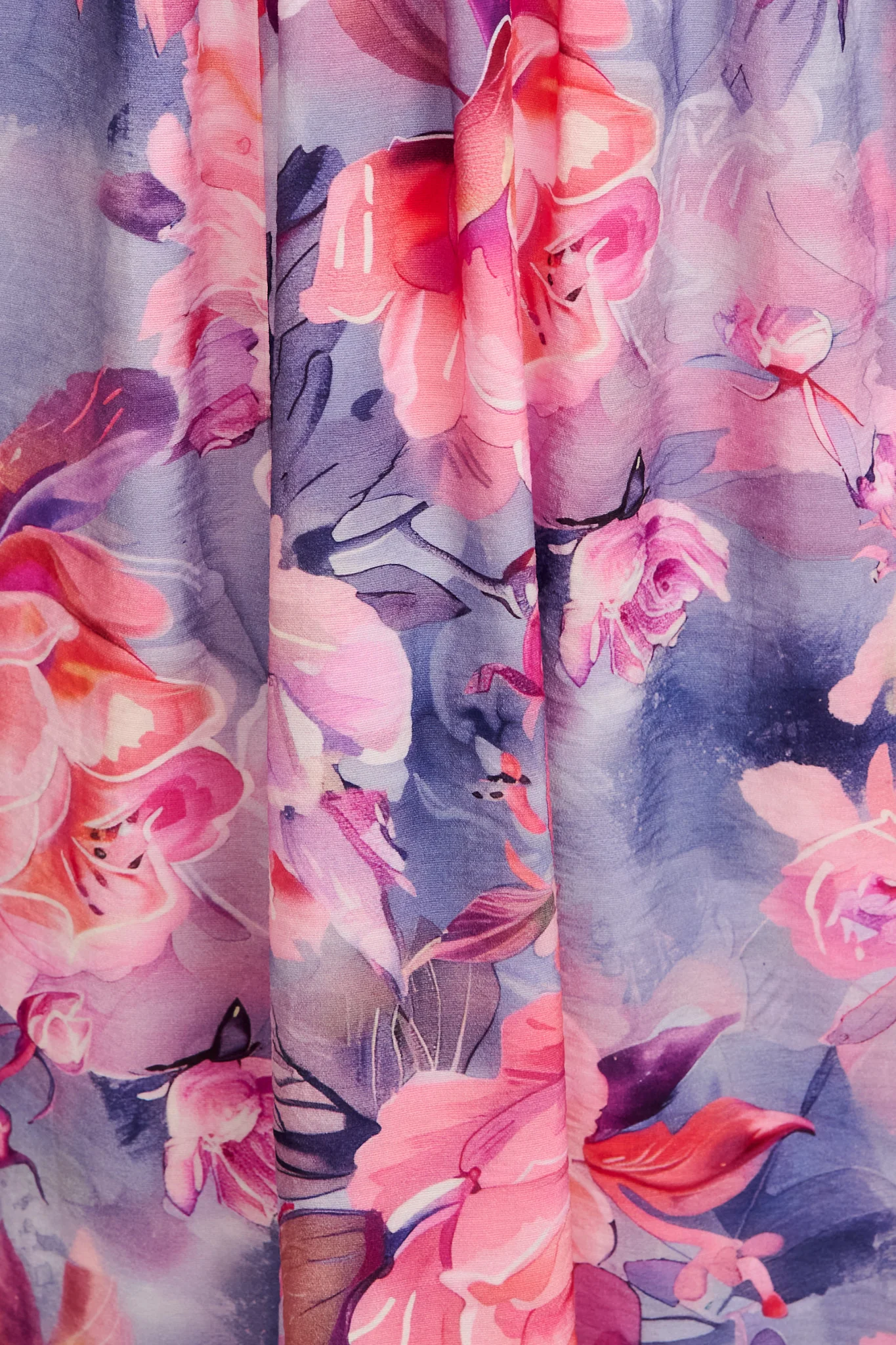 Elegance Echo Maxi Dress in Blue with Lilac Floral - Image 10