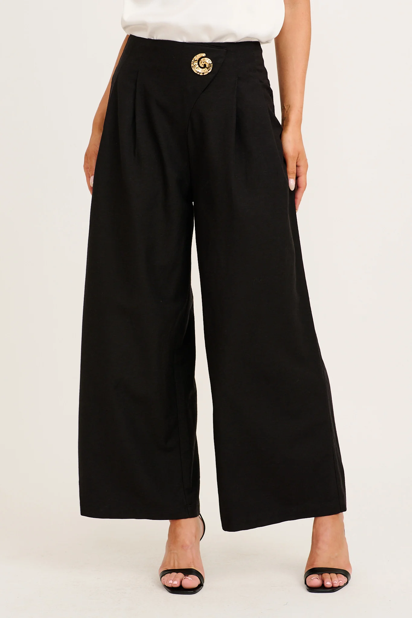 Elements Pant in Black Cotton Linen