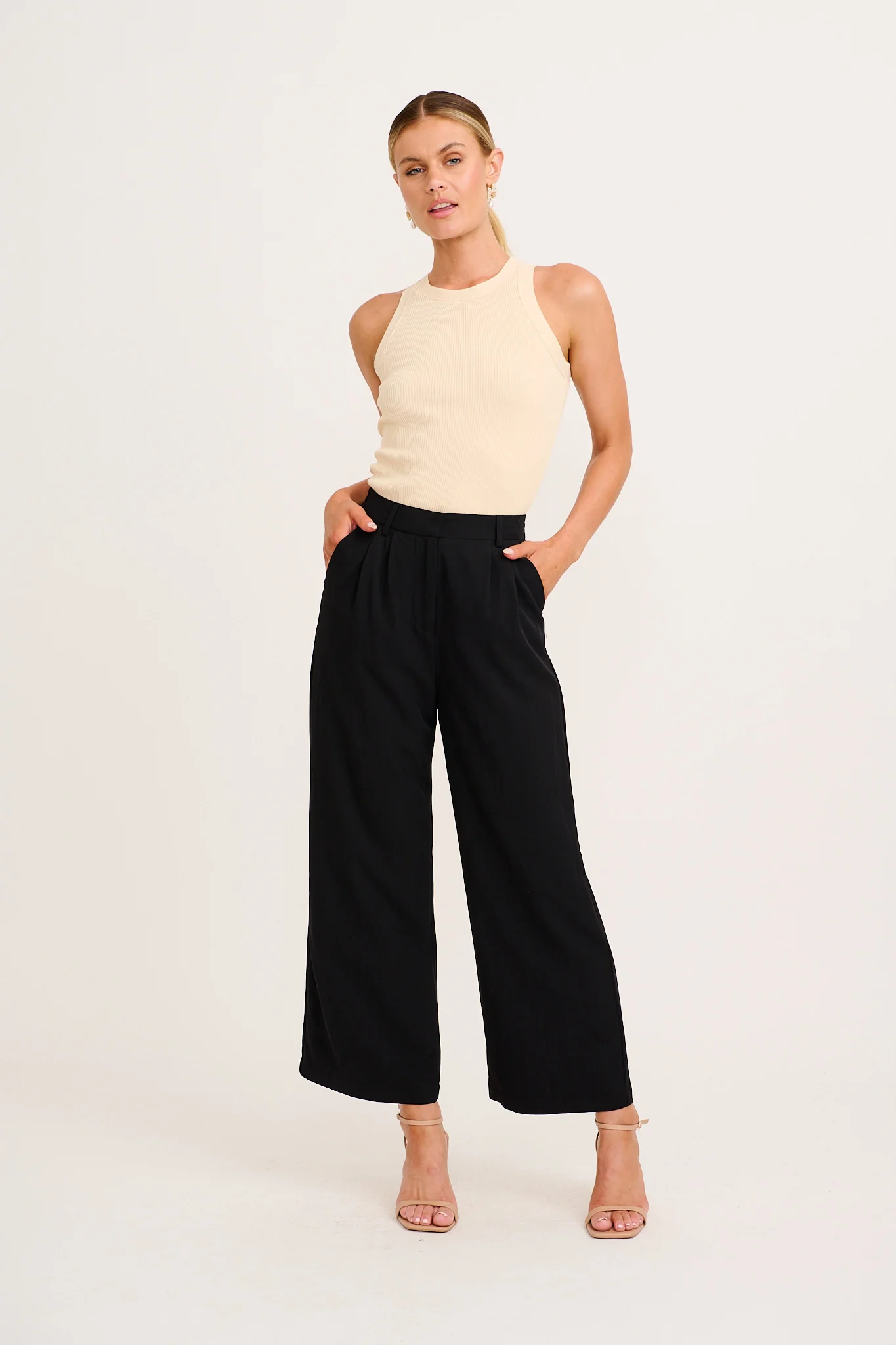 Elevate Pant in Black - Image 4