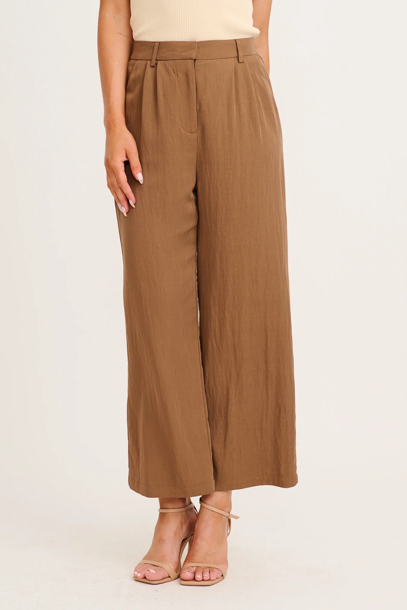 Elevate Pant in Taupe