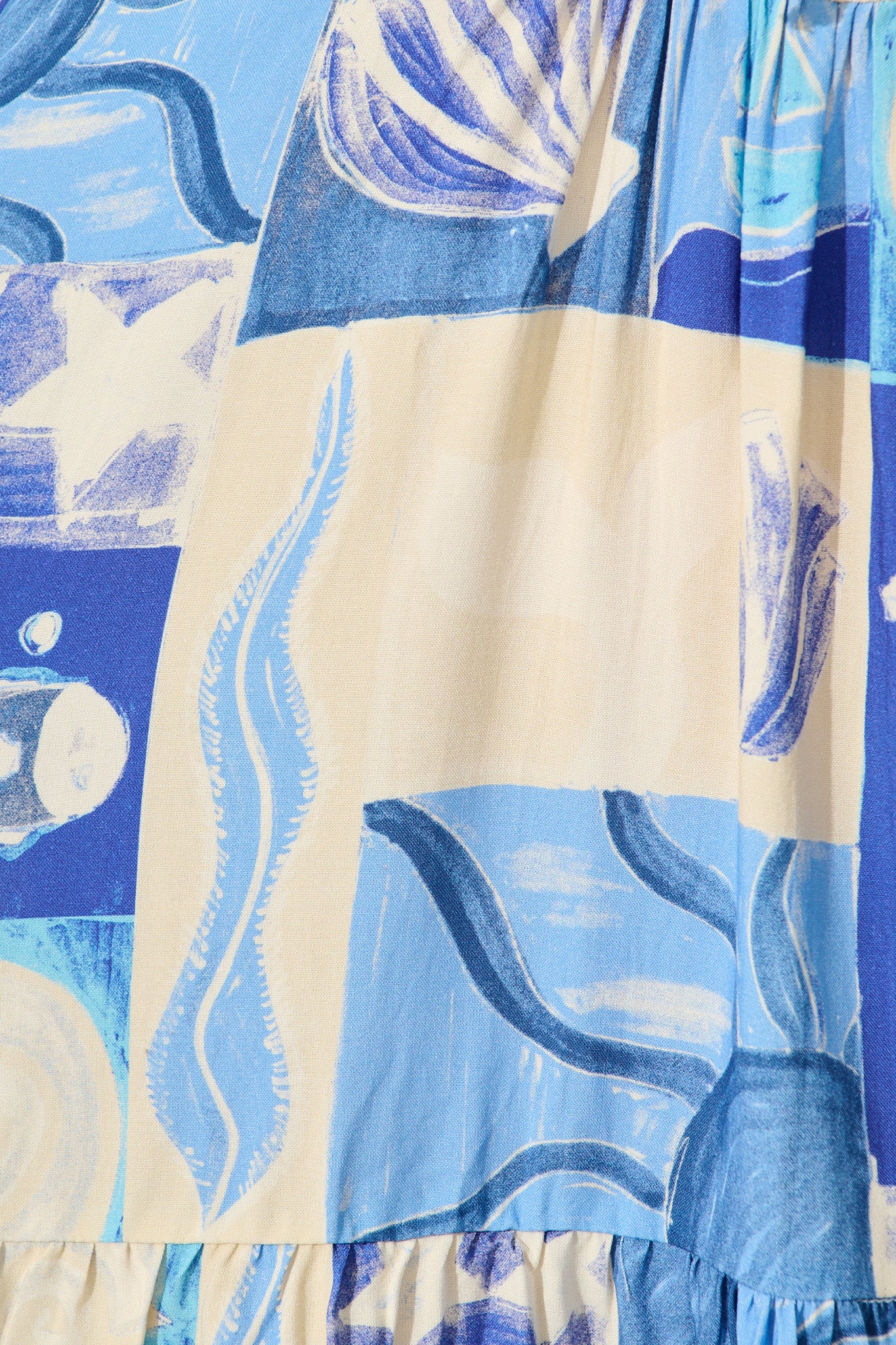 Emelyn Smock Dress in Blue Sea Shell Print - Image 6