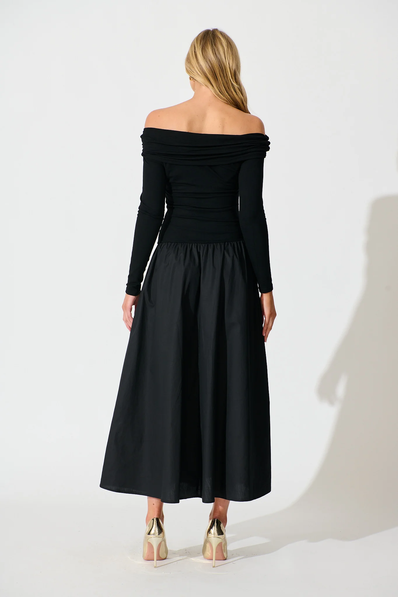 Endless Desire Off Shoulder Maxi Dress in Black - Image 4