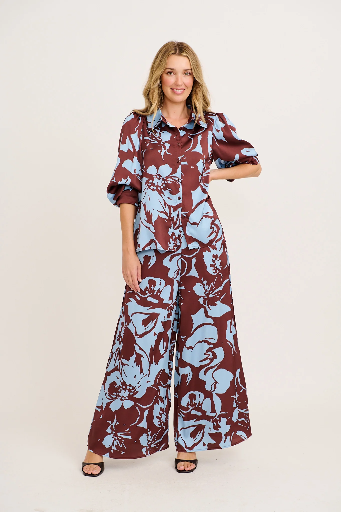Errands Shirt in Chocolate with Blue Print - Image 5
