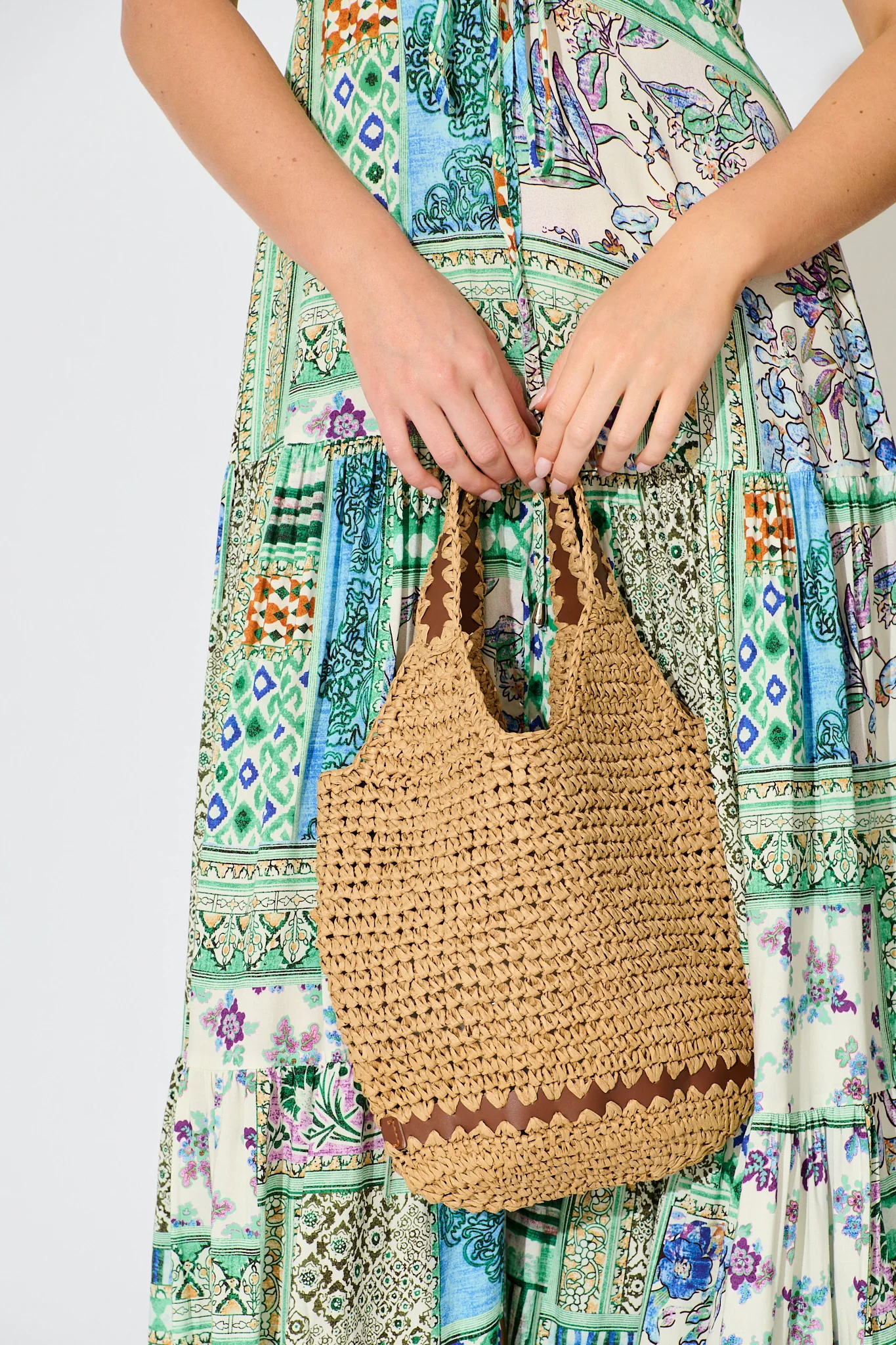 Esme Woven Bag in Natural with Pattern Trim - Image 5