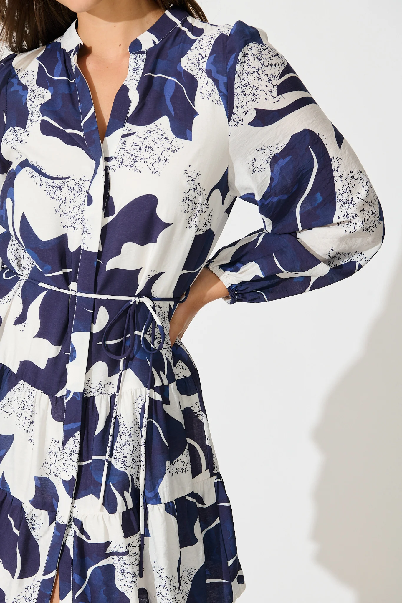Faye Dress in Navy with White Print - Image 5